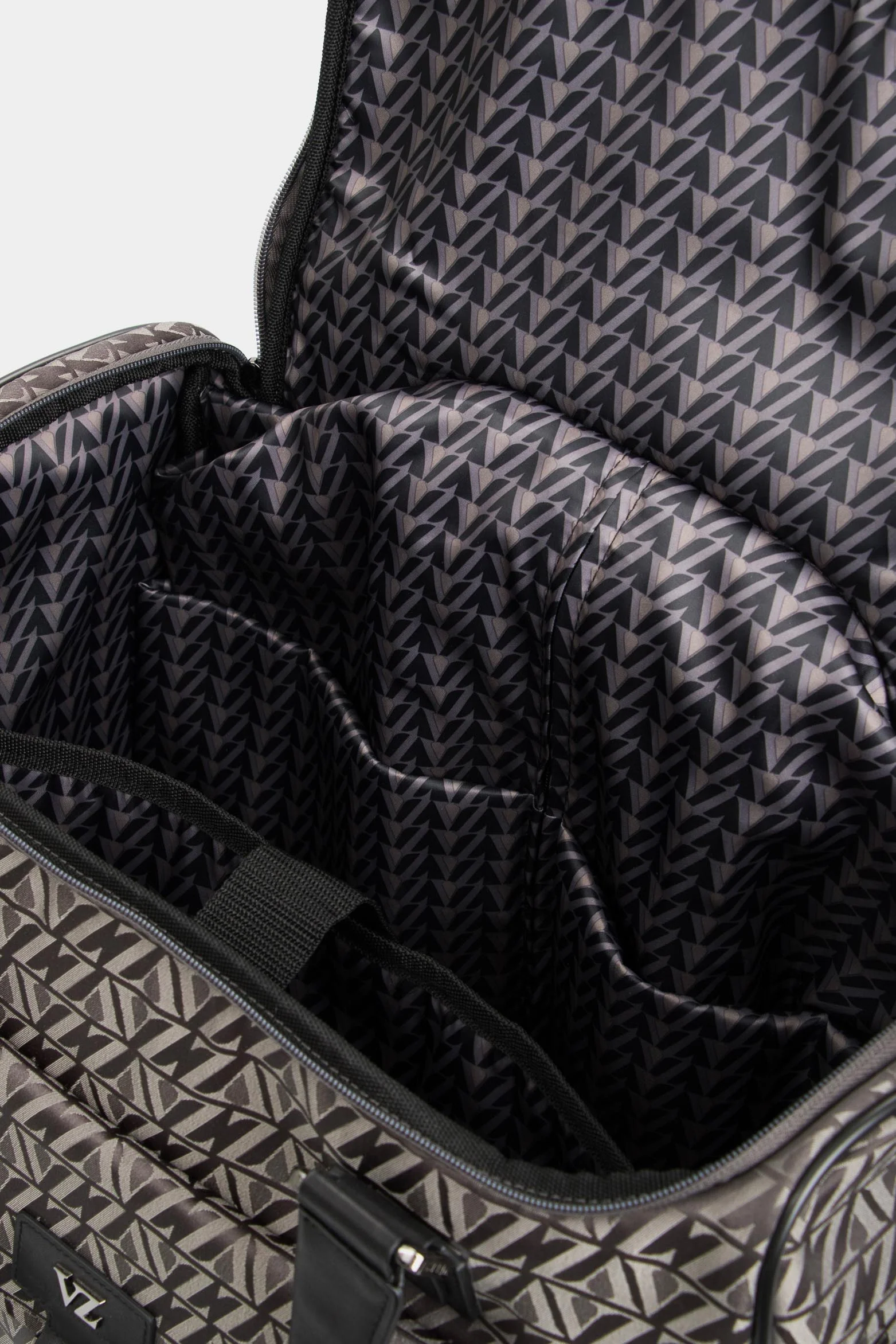 16" Bloom Jacquard Travel Bag for Women in Grey VZ - Image 6