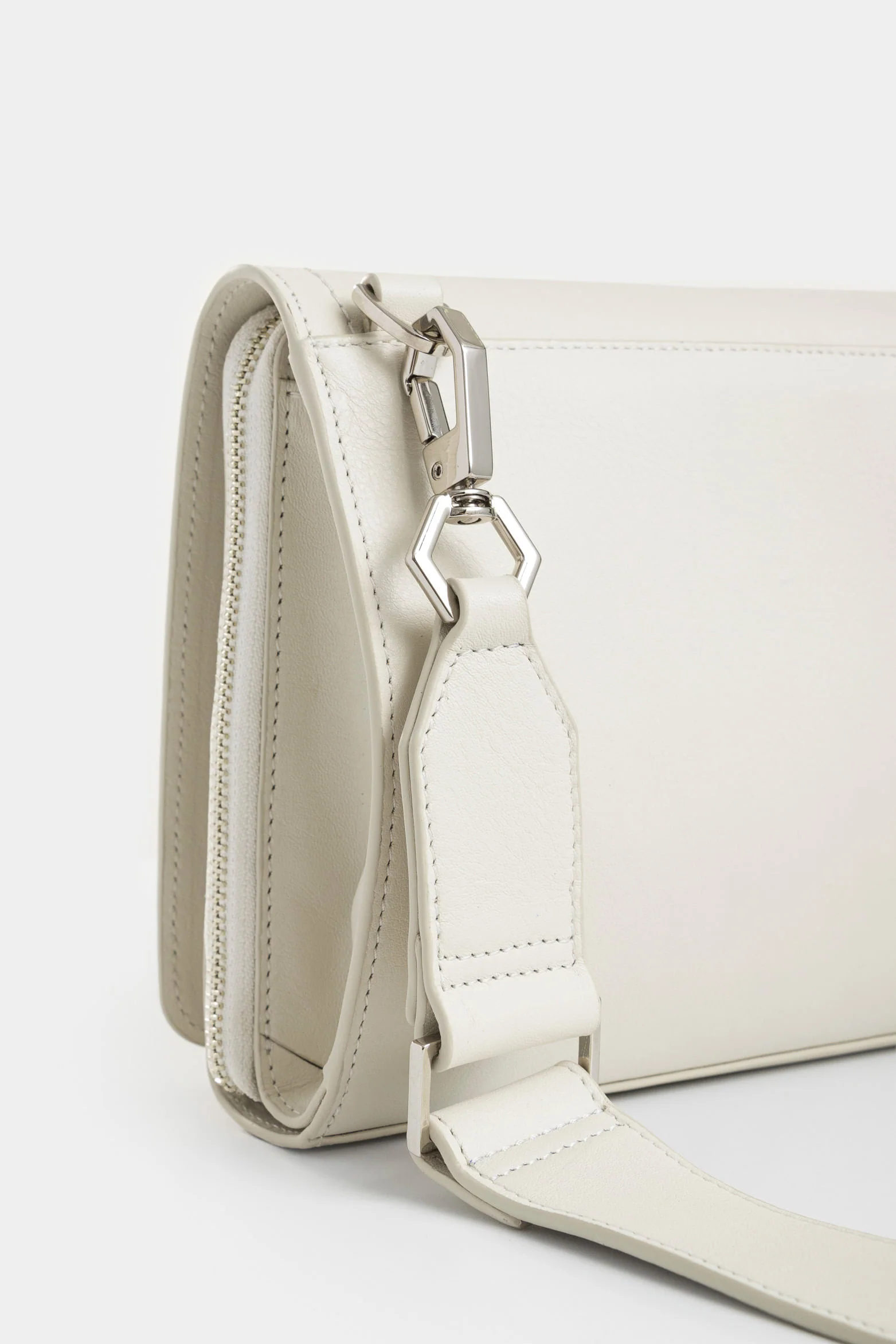 Abi Glossy Leather Bowling Bag for Women - Image 4
