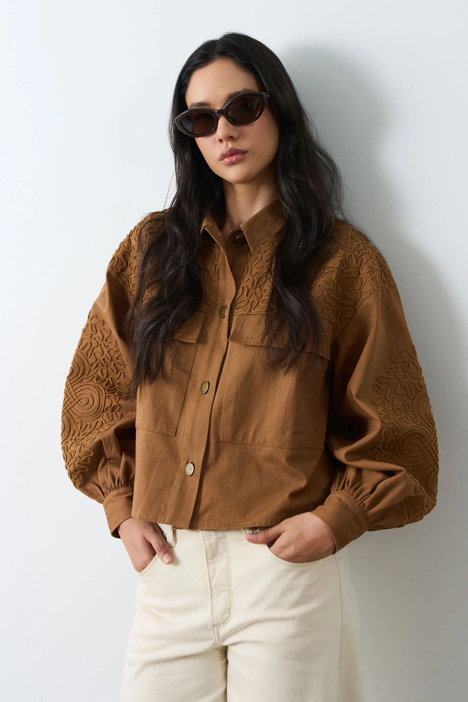 Aguamarina fabric jacket for women with suede embroidery - Image 6