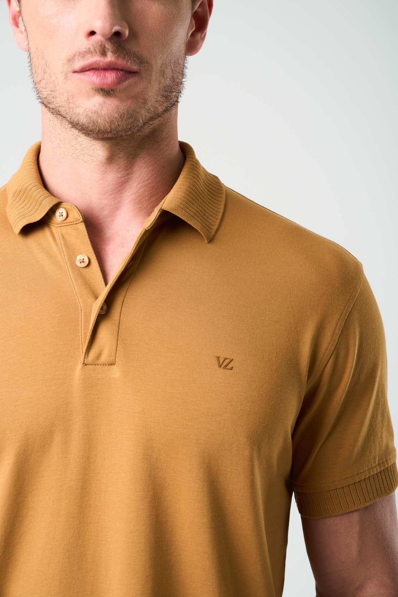 Alcor Short-Sleeve Polo for Men Ribbed Detail - Image 6