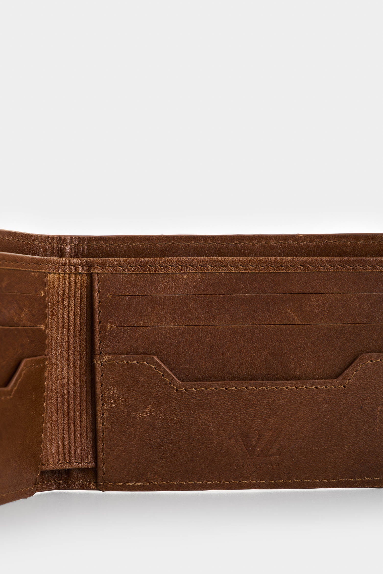 Alden Men's Leather Monogram Wallet - Image 5