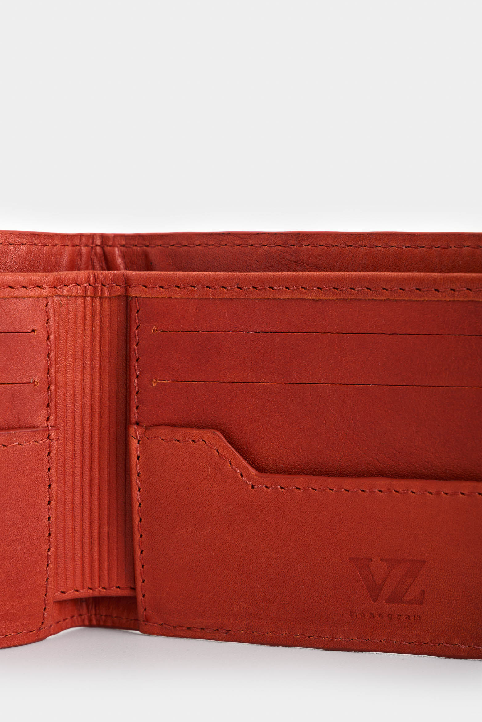 Alden Men's Leather Monogram Wallet - Image 5