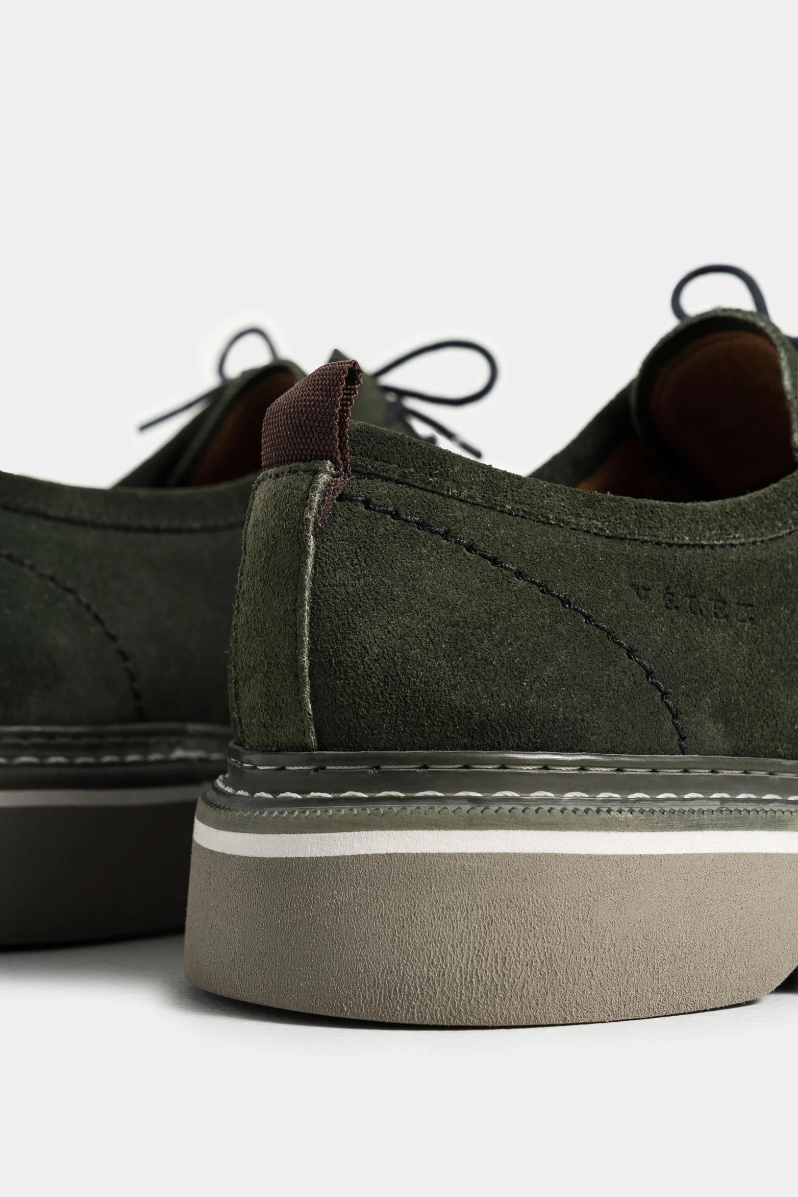 Amber Corded Leather Shoe for Men with Stitching Detail - Image 5