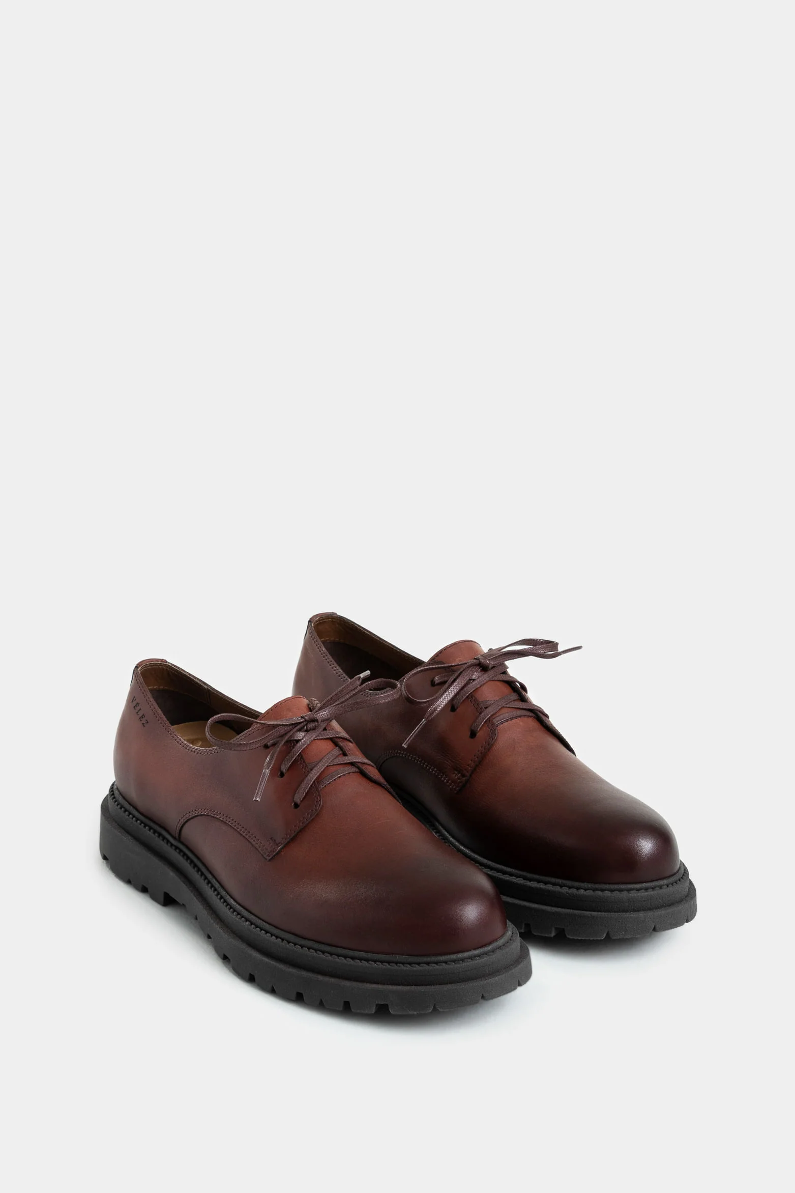 Arezzo Corded Leather Shoes for Men with Aged Effect - Image 2