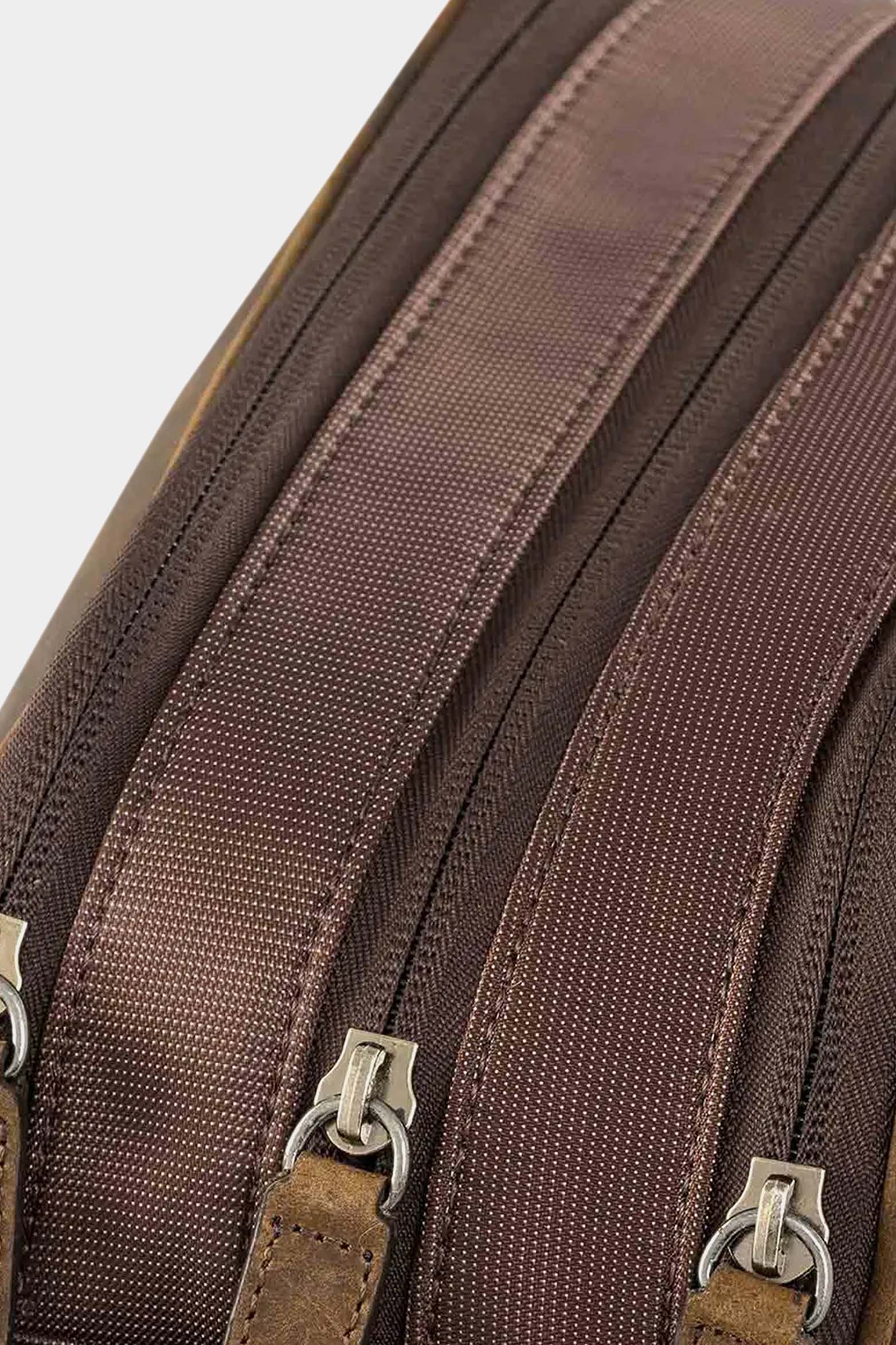 Athens Travel Kit in Brown Leather - Image 4