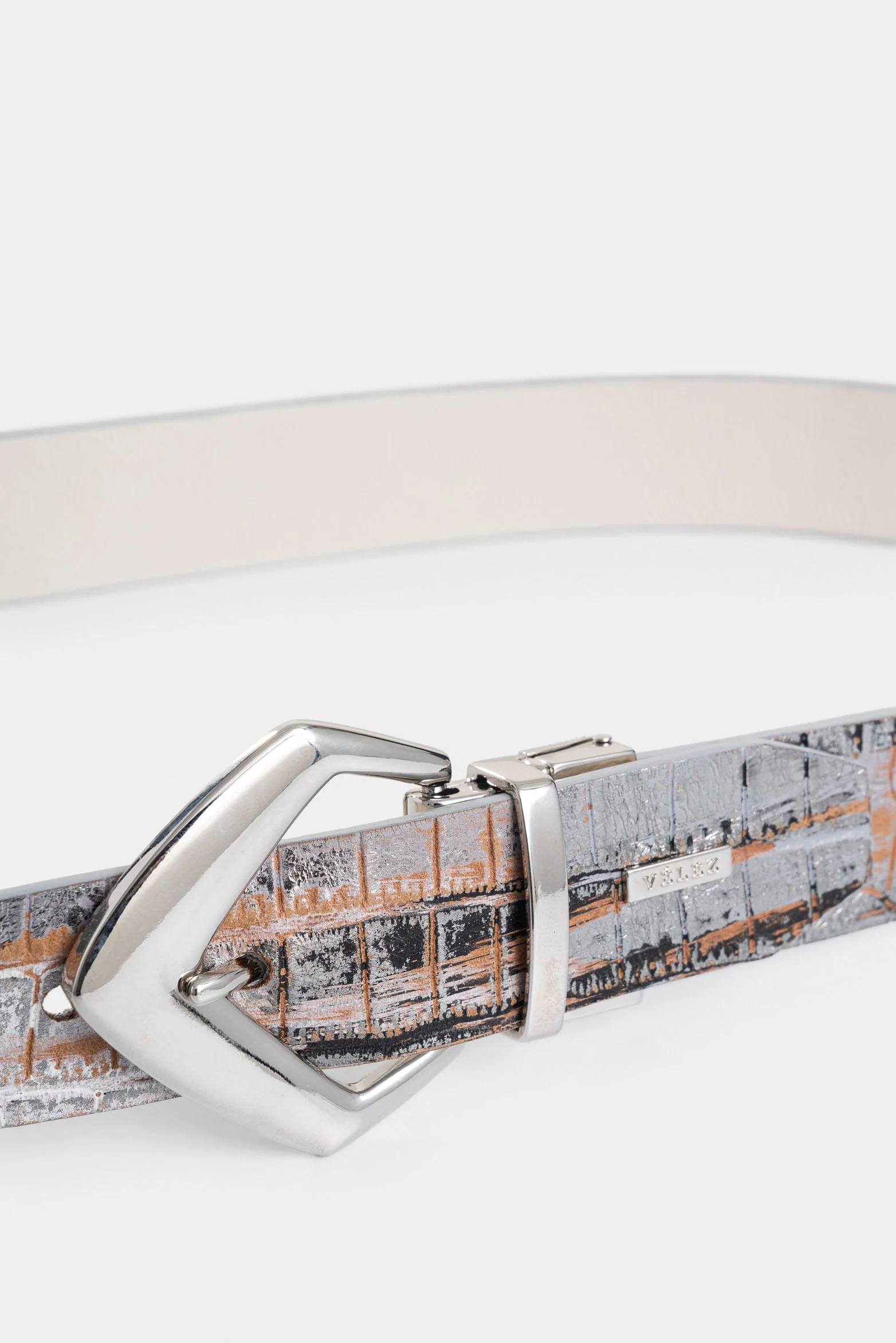 Aura Double-Sided Leather Belt for Women with Hexagonal Tip - Image 4