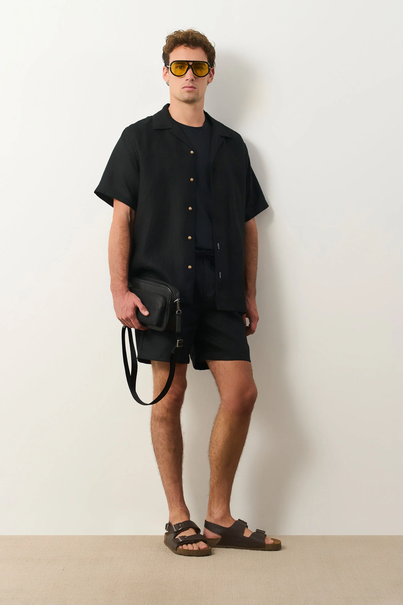 Bélgica linen bermuda shorts for men - Image 7