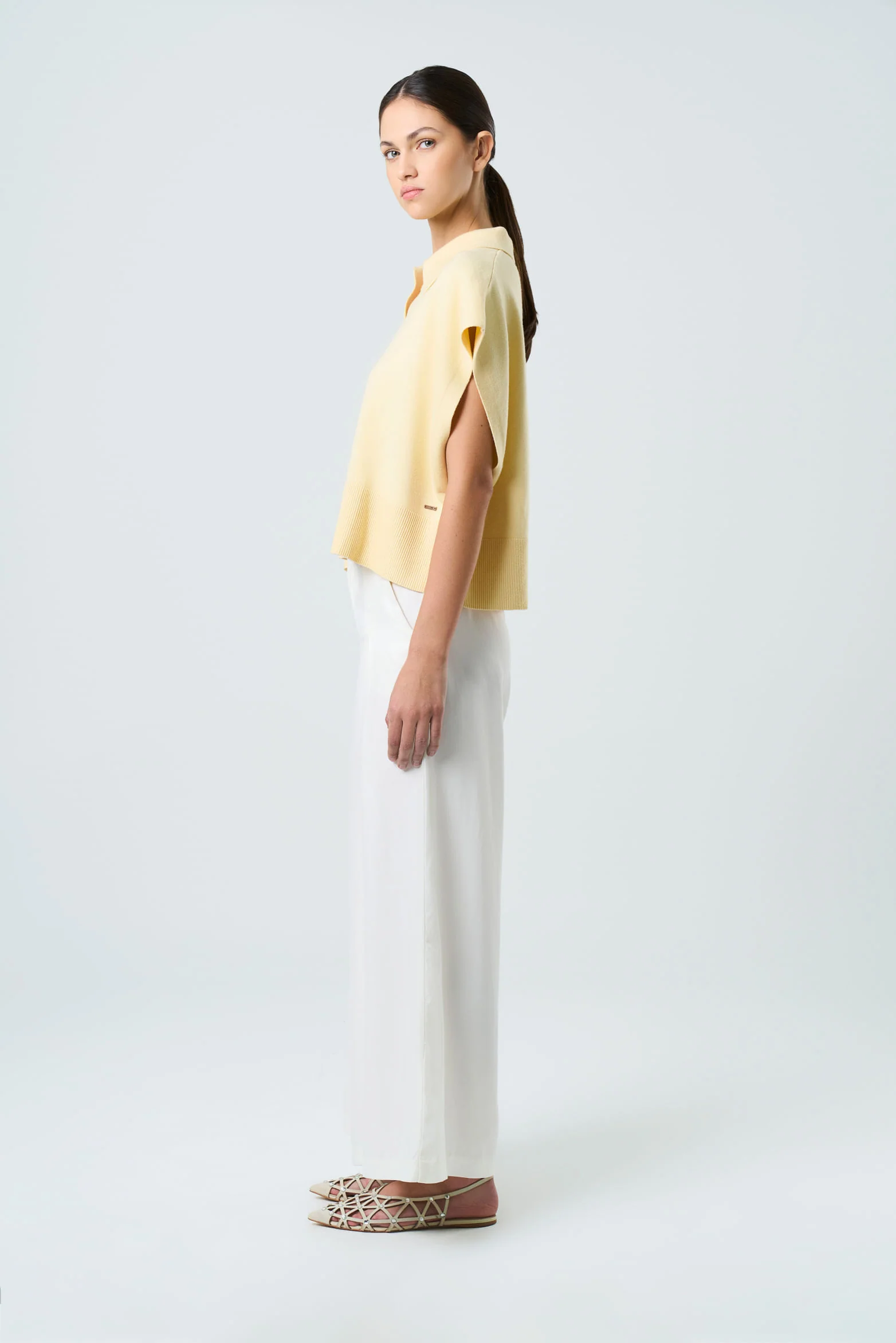 Caltha Palazzo Pants for Women with Relaxed Fit - Image 2