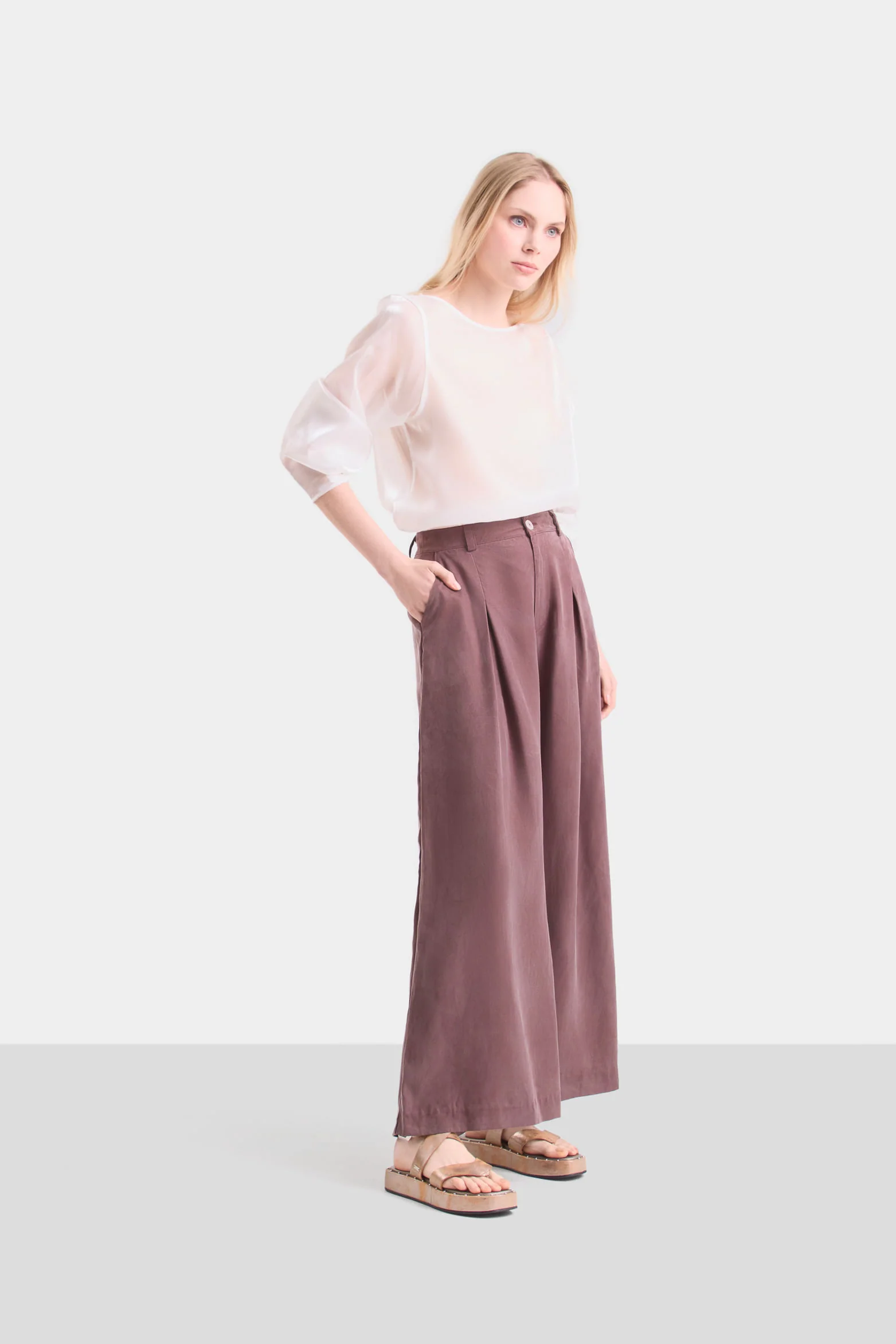Caltha Palazzo Pants for Women with Relaxed Fit - Image 3