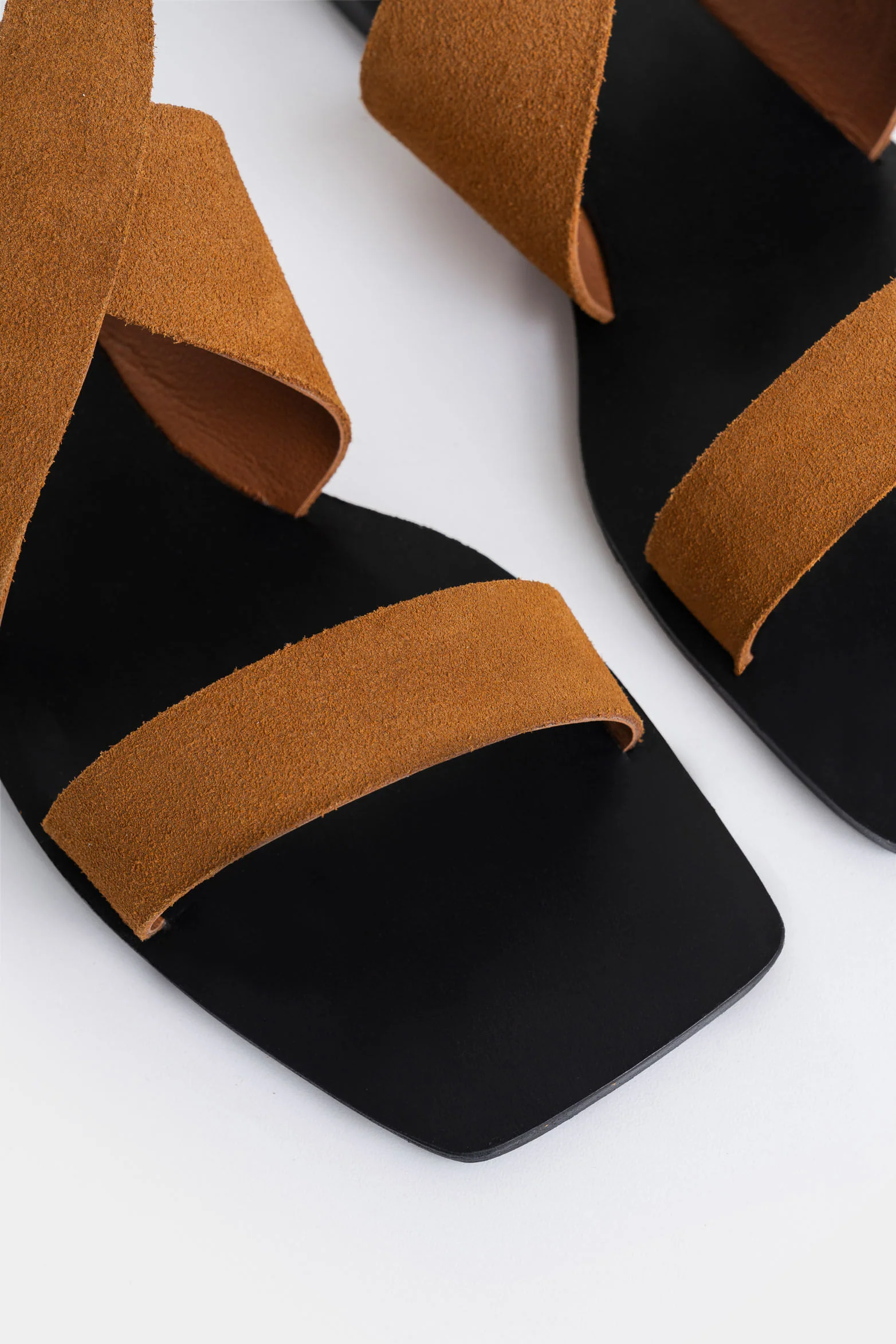 Draco Flat Sandal in Leather for Women with Ankle Tie - Image 5