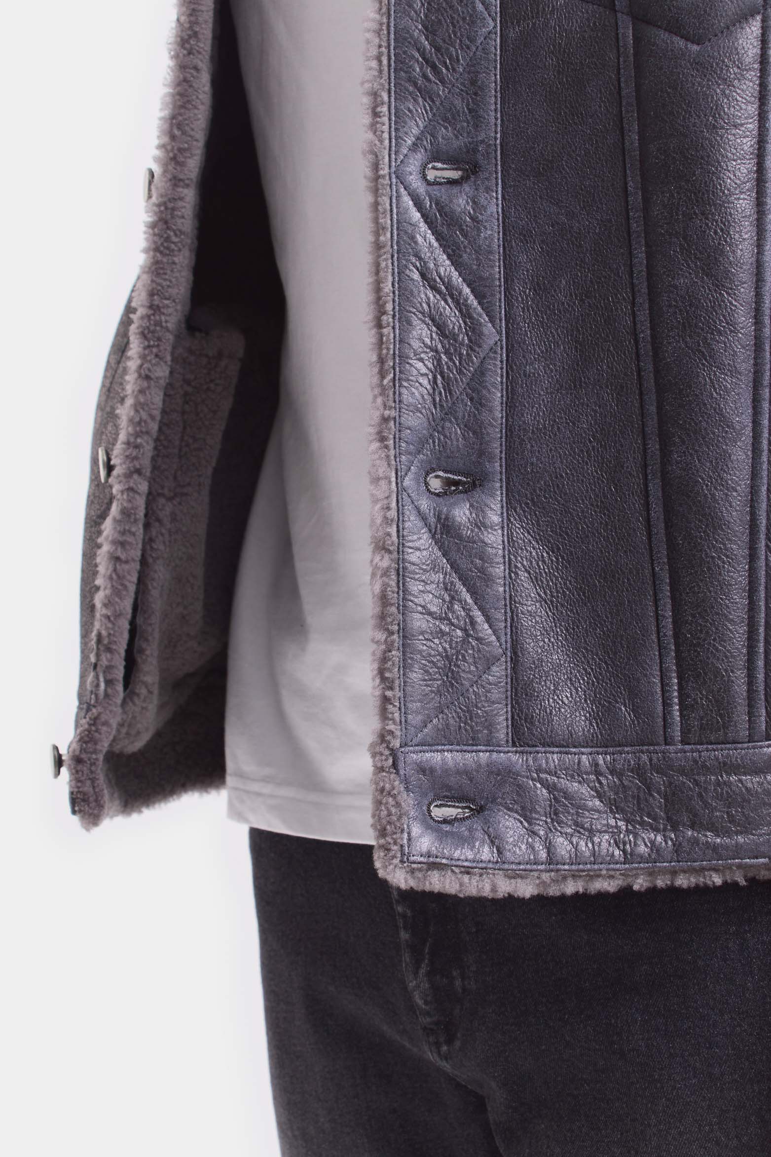 Ebro Leather Jacket for Men with Truckerilhouette Black - Image 4
