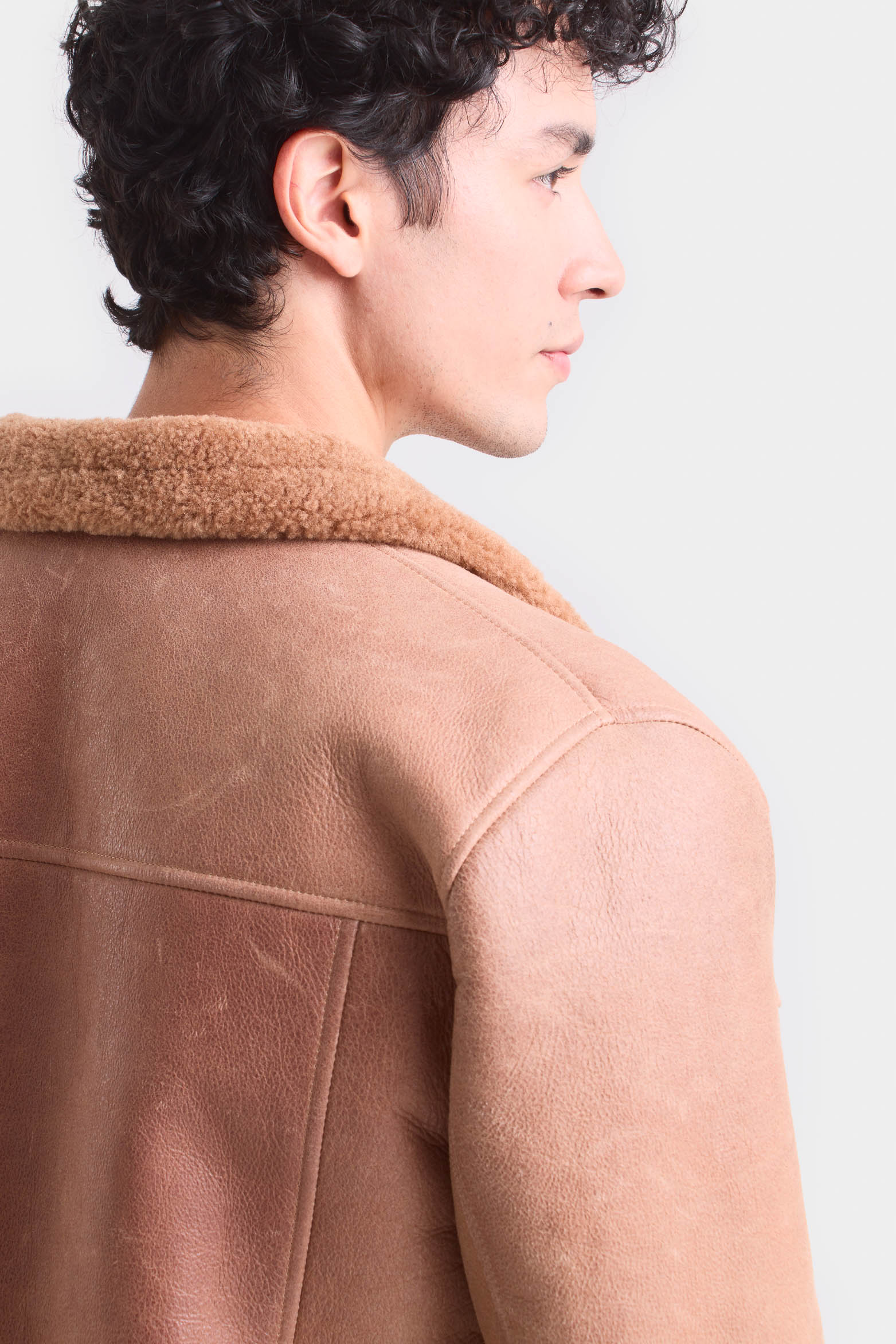 Ebro Leather Jacket for Men with Truckerilhouette Honey - Image 4