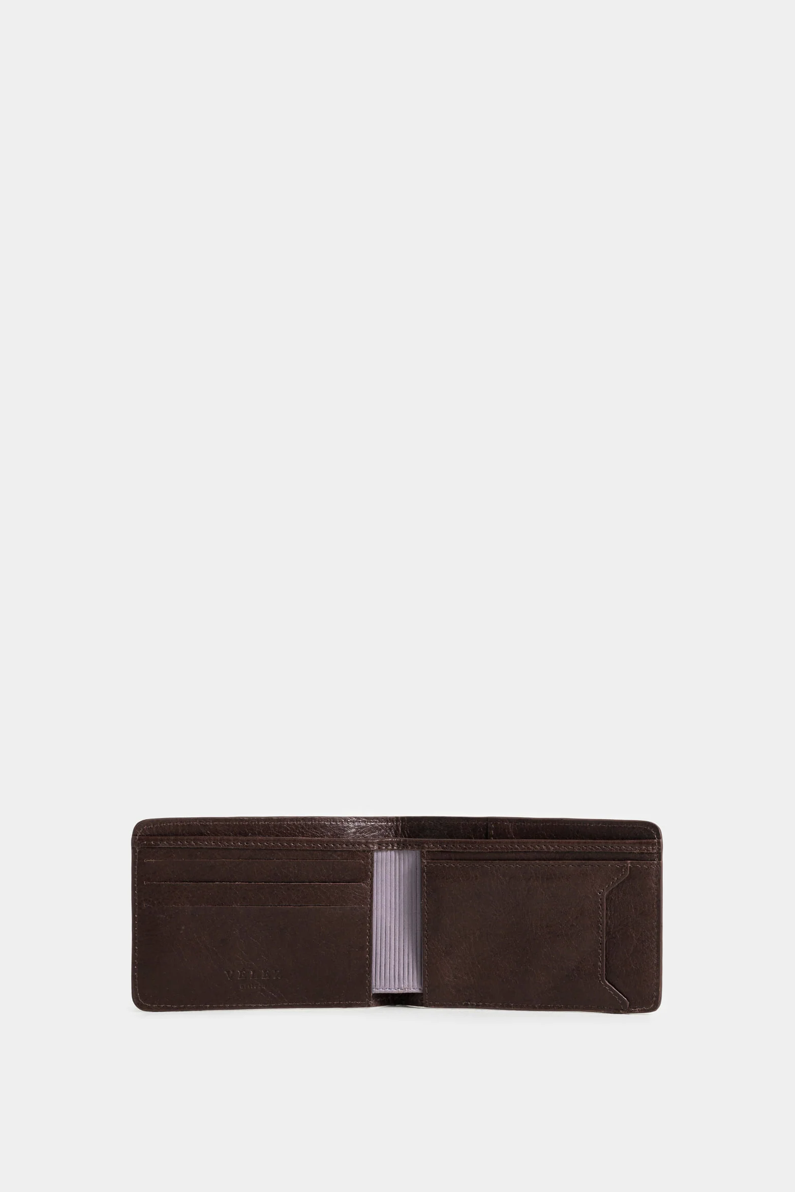 Elba Leather Wallet for Men with Airtag Compartment - Image 2
