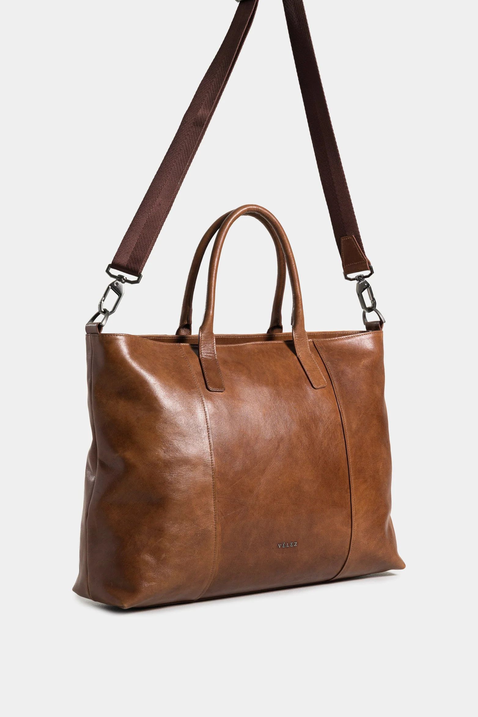 Essential Artisan Effect Leather Shopping Bag for Men - Image 2
