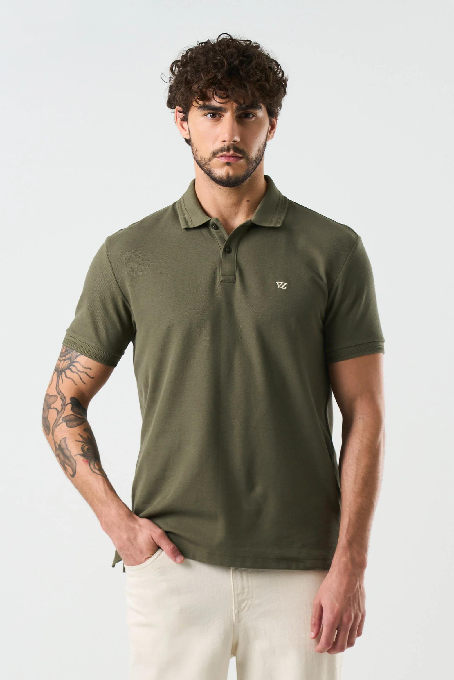 Essential short-sleeve polo for men  textured