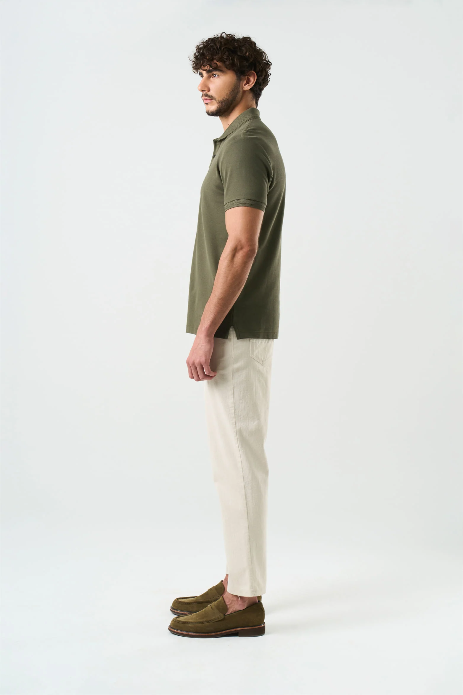 Essential short-sleeve polo for men  textured - Image 2