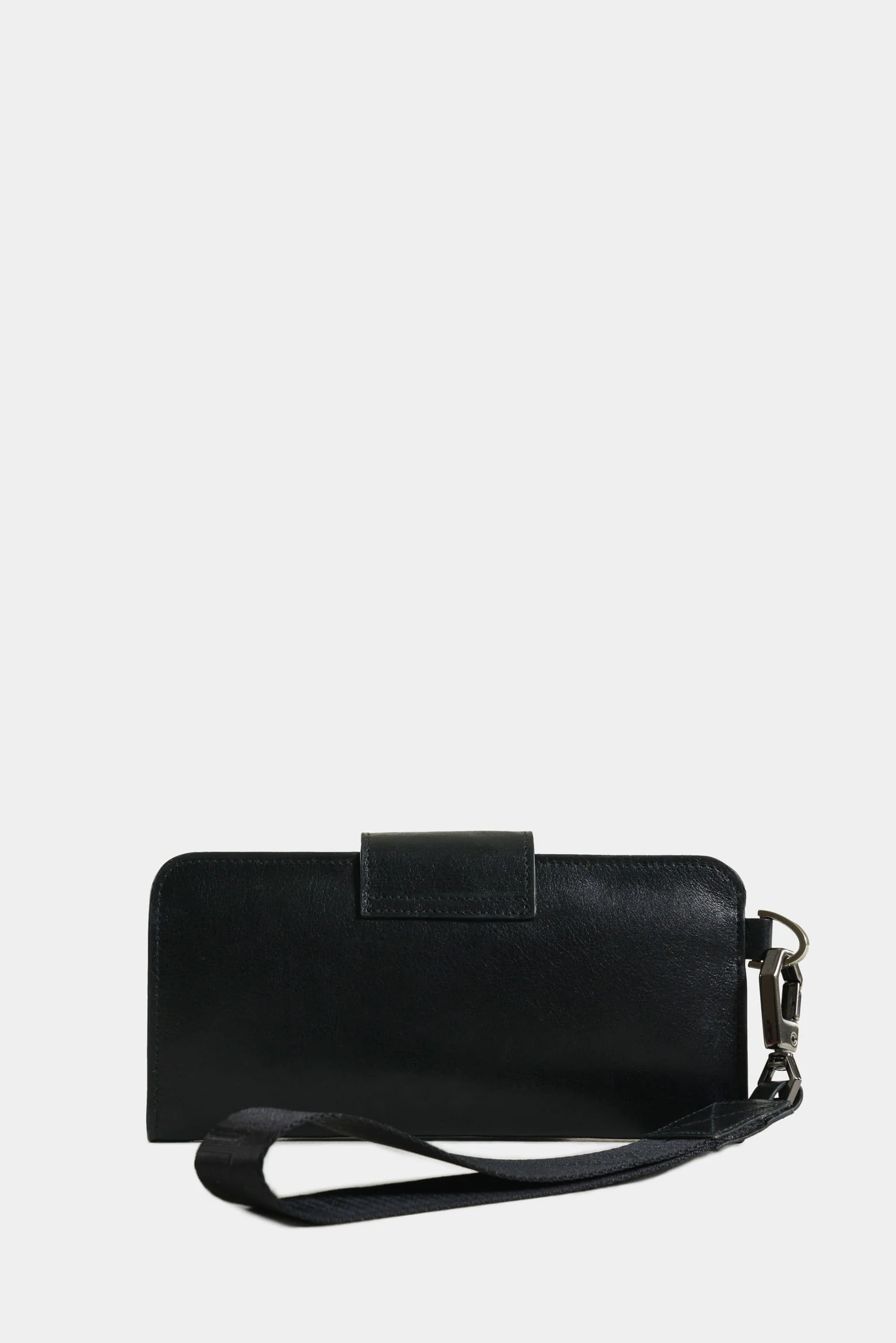 Extravagance Leather Checkbook Holder for Women with Handle - Image 3