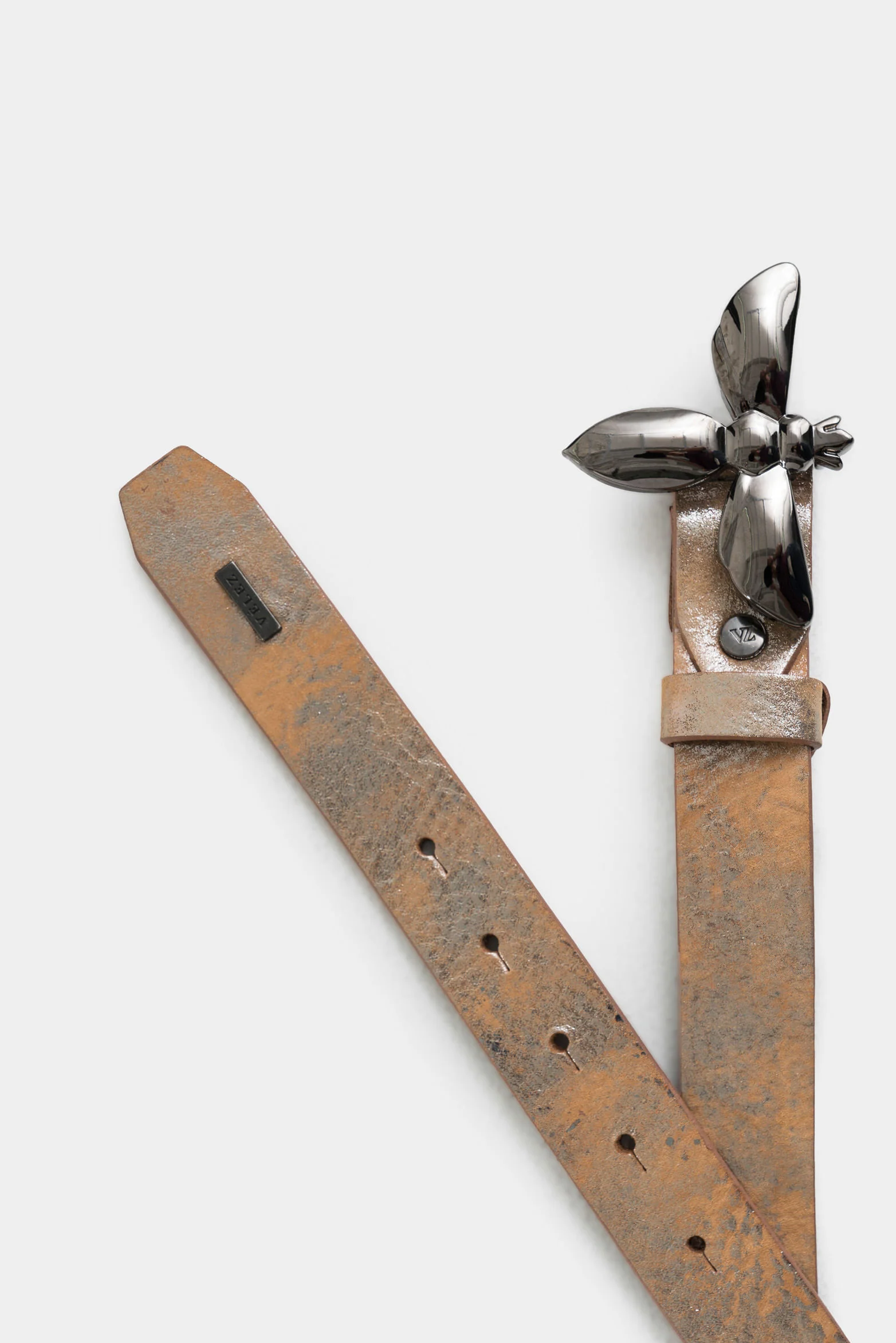 Folia Leather Single-Sided Belt for Women with Bee Silhouette - Image 3