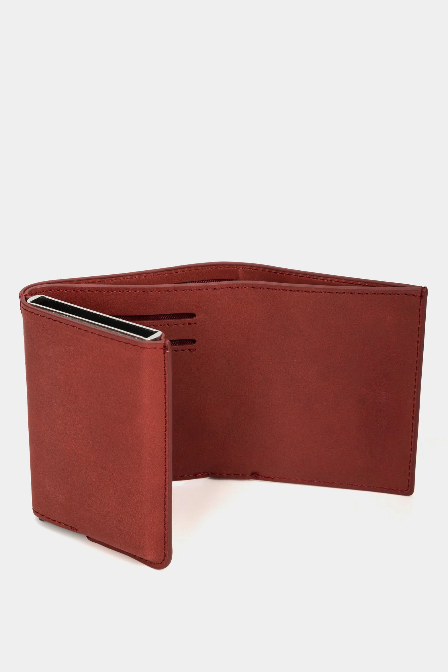 Garry Tech Leather Card Holder in Burgundy - Image 2