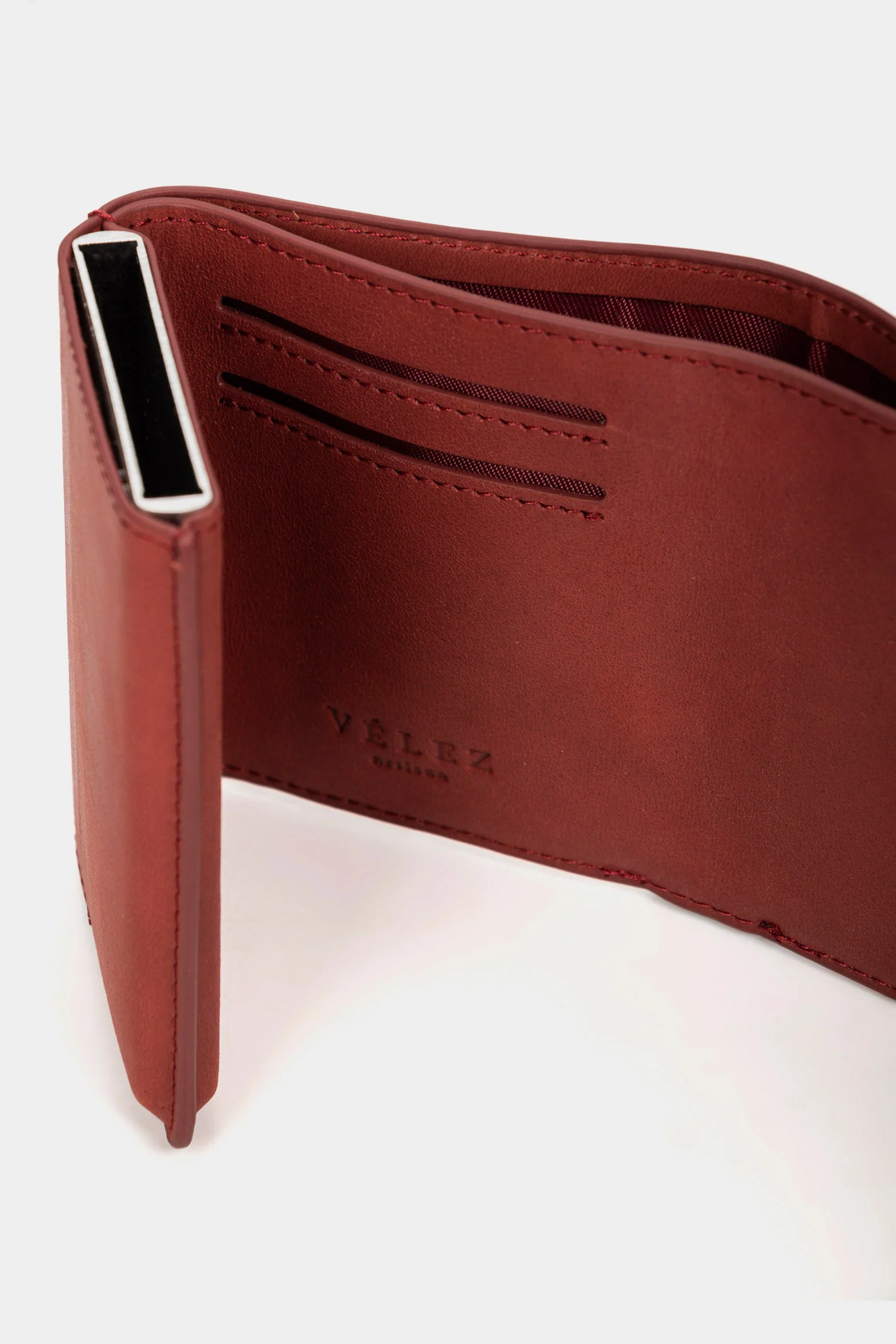Garry Tech Leather Card Holder in Burgundy - Image 5