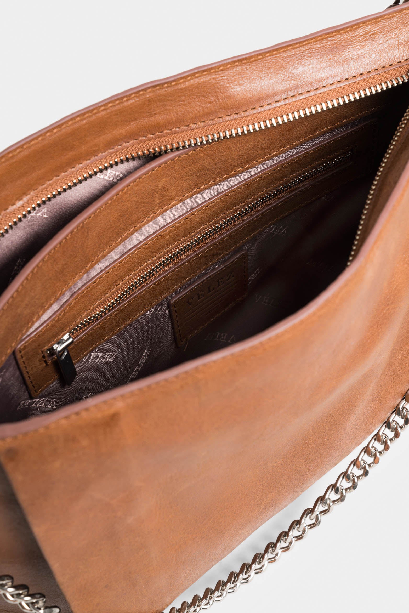 Glyceryl Leather Shopping Bag for Women with Chain Detail - Image 5