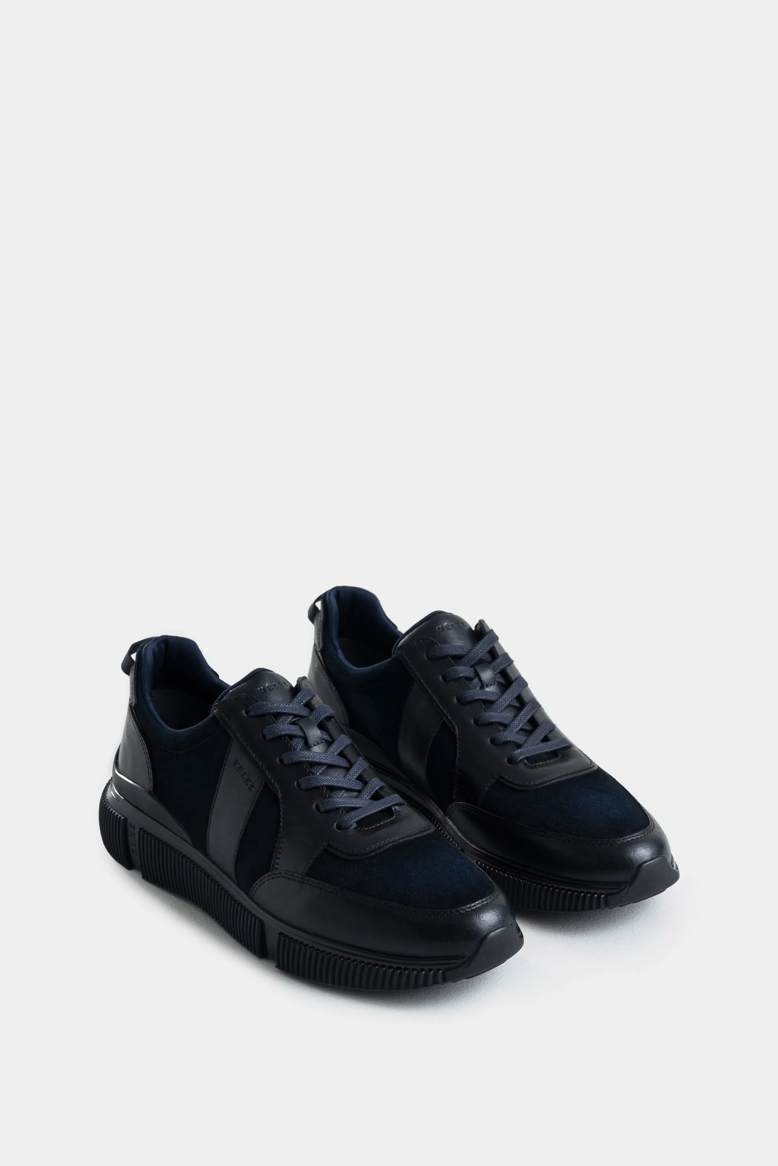Halo 2 Leather Tennis Shoes for Men with Sport Sole - Image 2