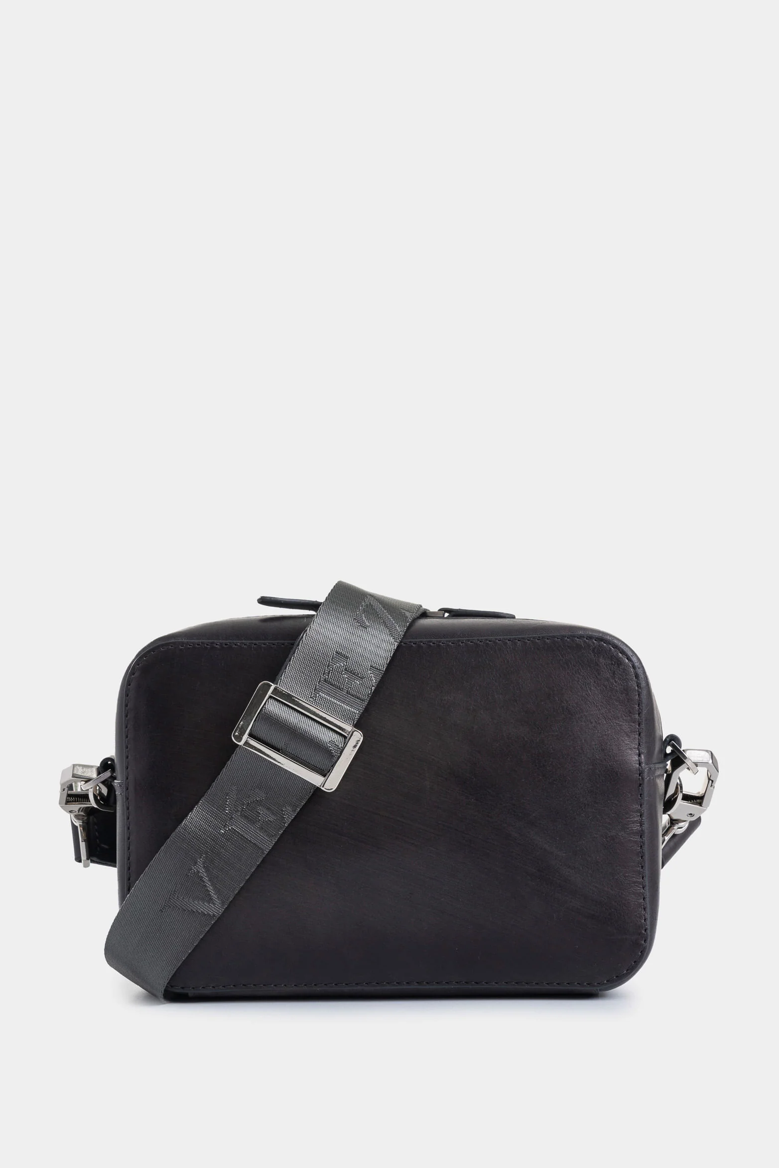 Halo 2 Smooth and Sueded Leather Multifunctional Hands-Free Bag for Men - Image 3