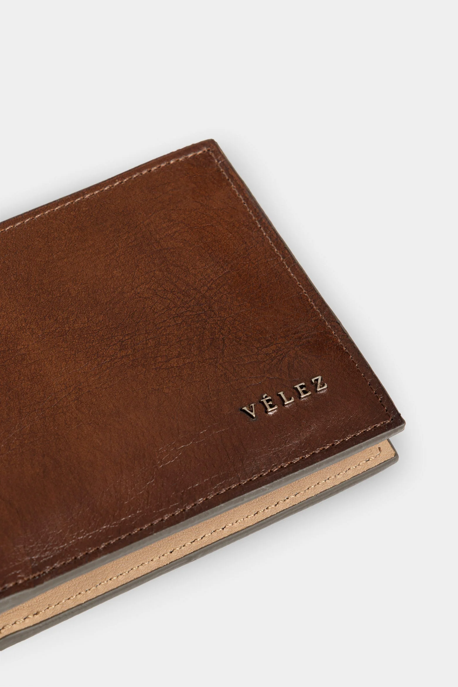 Halo Spring Leather Wallet with Contrasts for Men - Image 4