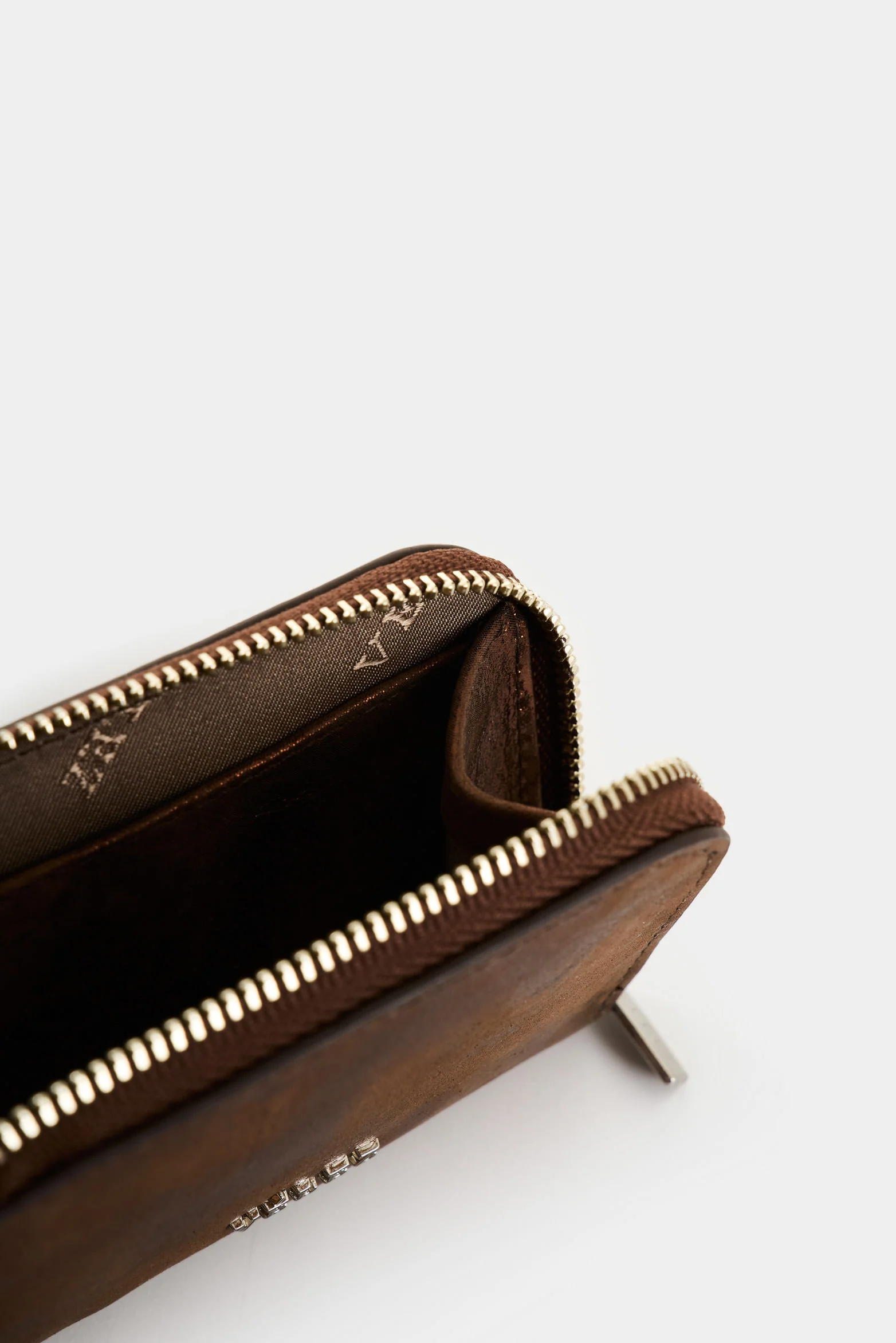 Holy Folia Leather Document Holder for Women with Zipper - Image 5