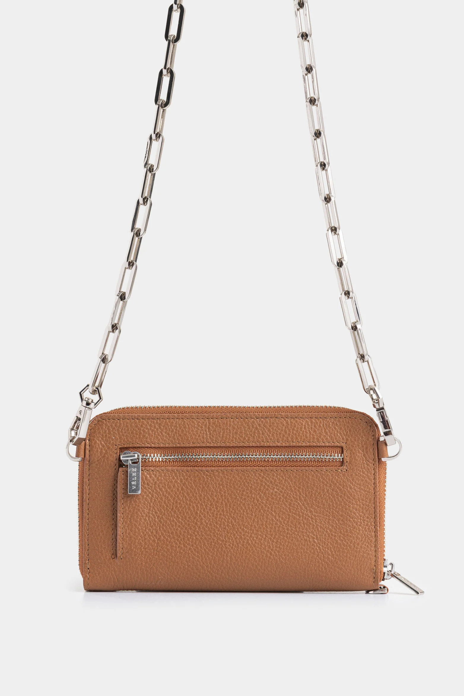 Ibiza Folia Leather Checkbook Holder for Women with Removable Chain - Image 3
