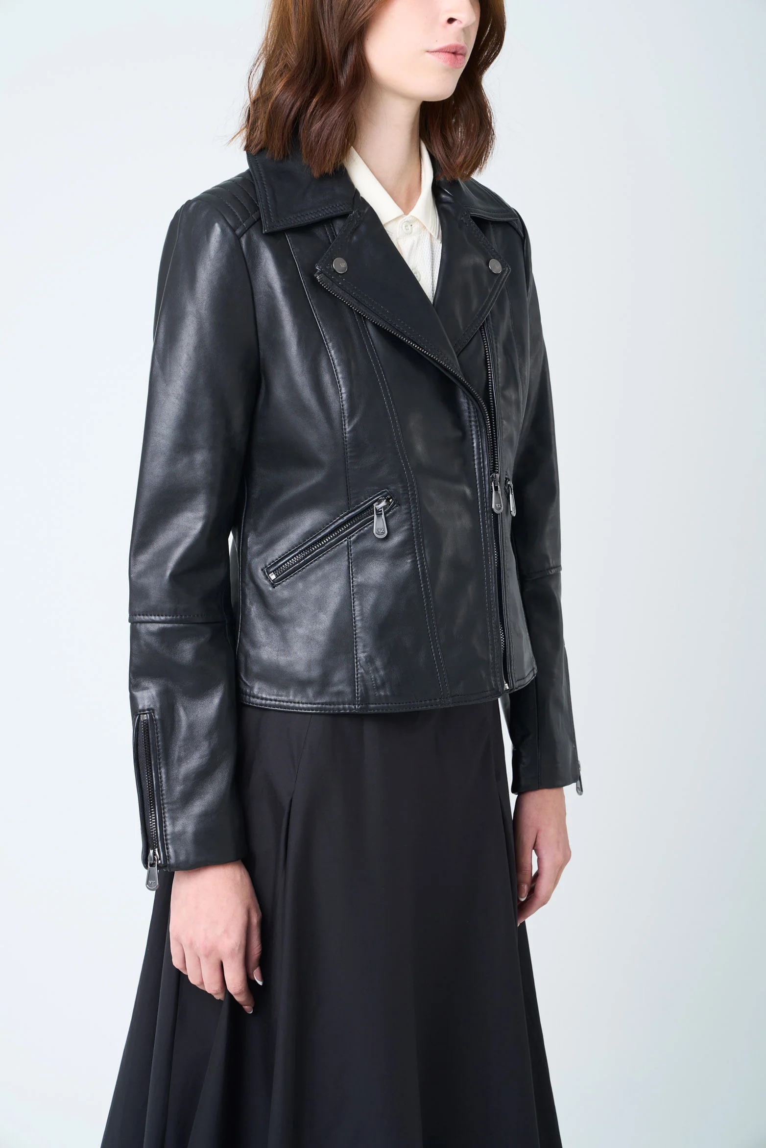 Island Biker Jacket in Leather for Women, Fitted - Image 5