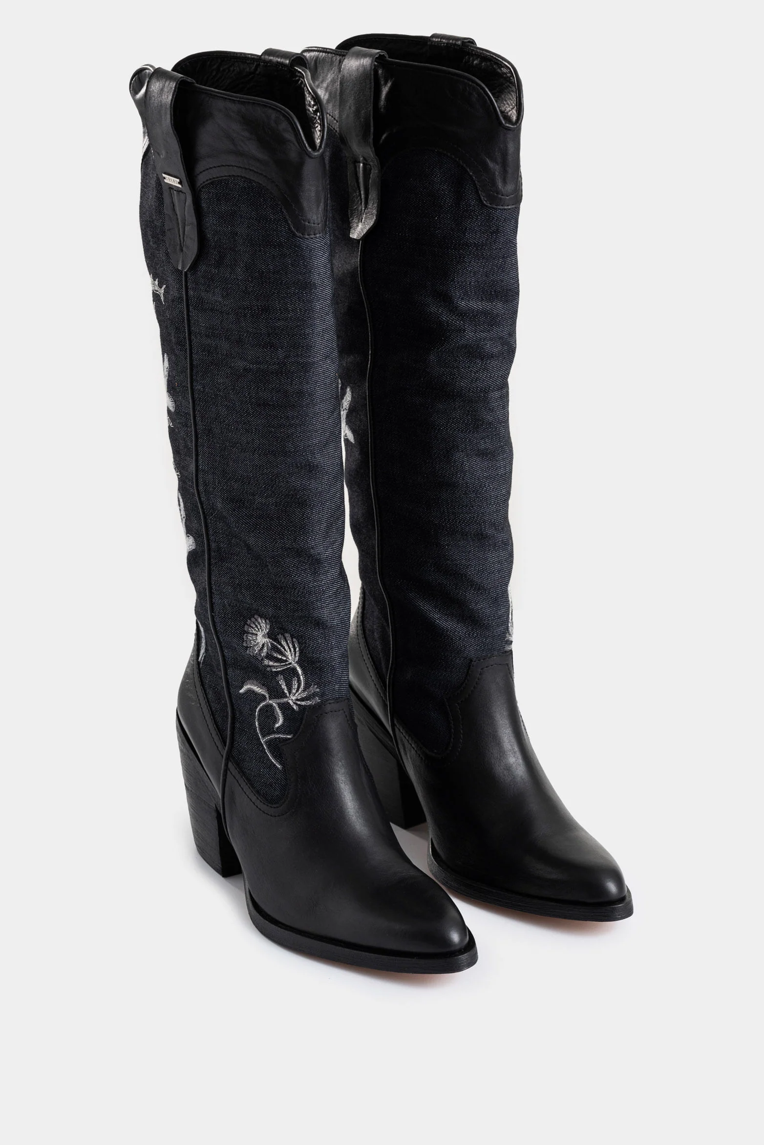 Linaje Boots in Denim and Leather for Women Texan Silhouette - Image 3