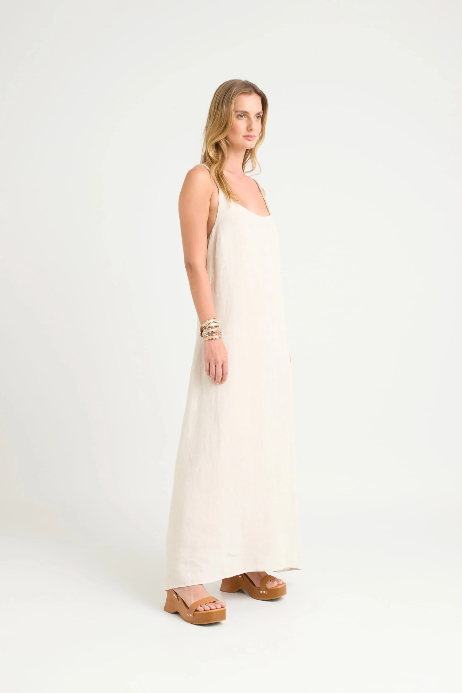 Luz dress in woven fabric for women with braided strap - Image 3