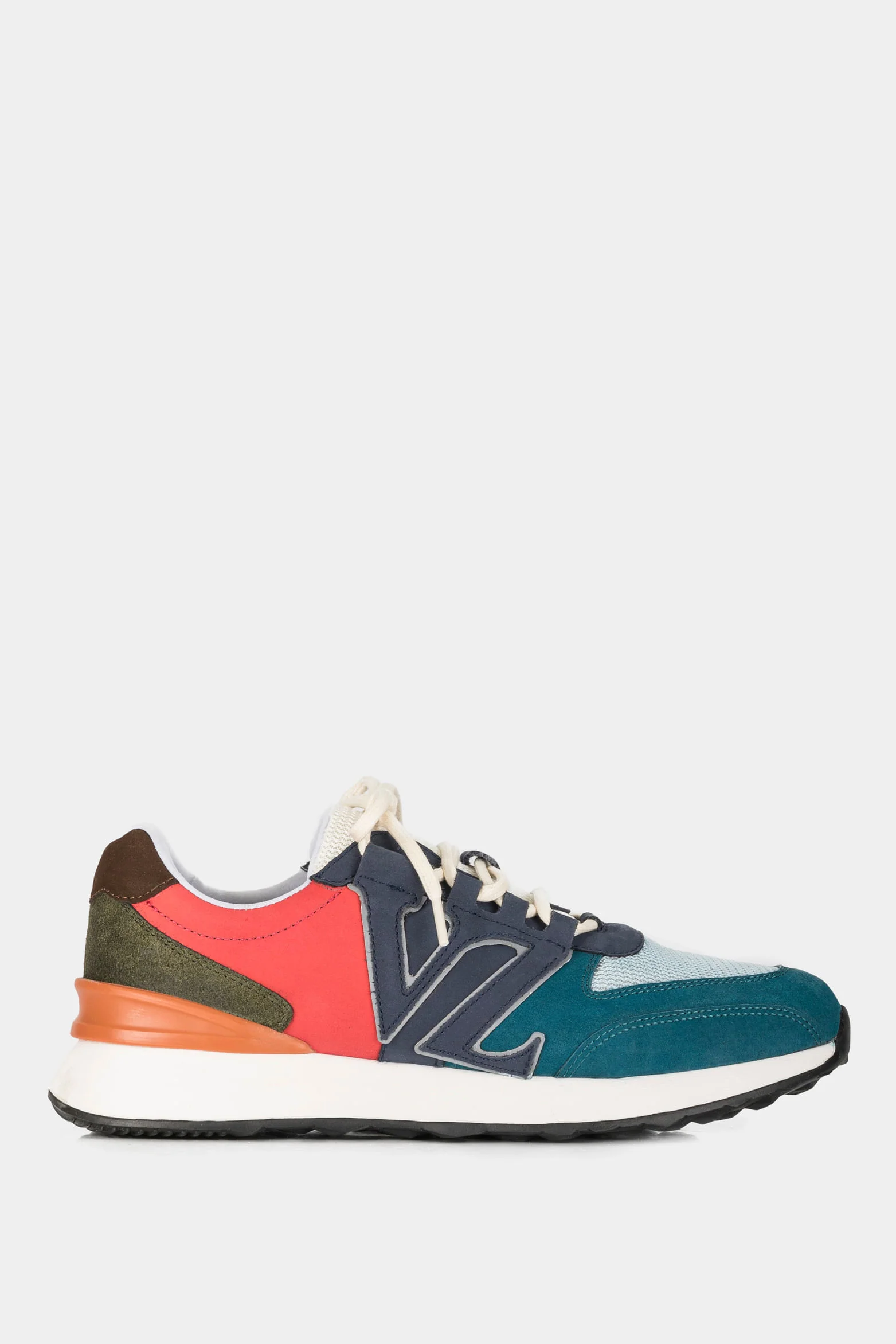 Men’s Australia Sneakers in Smooth Leather with Color Contrast