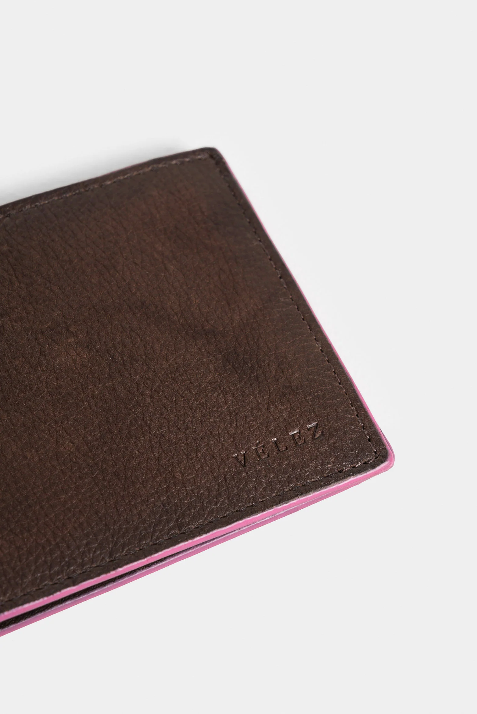 Men’s Australis Wallet in Hand-Aged Smooth Leather - Image 4