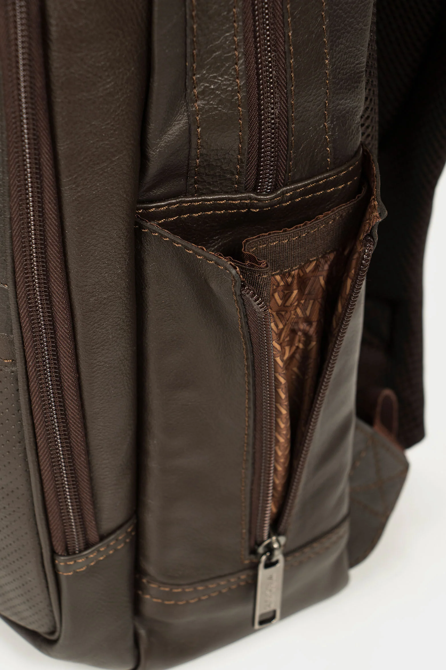 Men’s Multifunctional Backpack in Water Resistant Smooth Brown Leather - Image 5