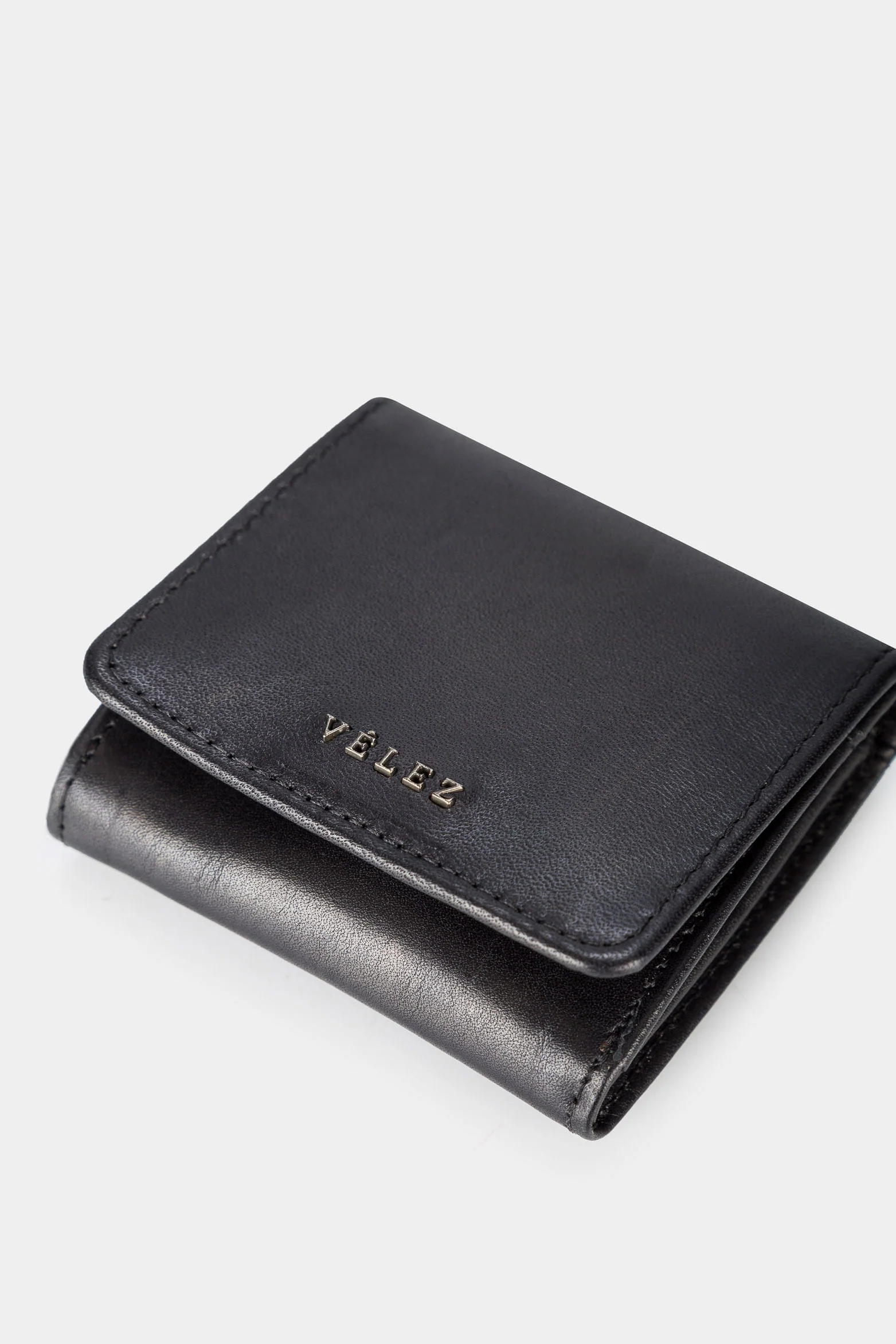 Men’s Rustic Leather Coin Purse with Belt Loop - Image 3