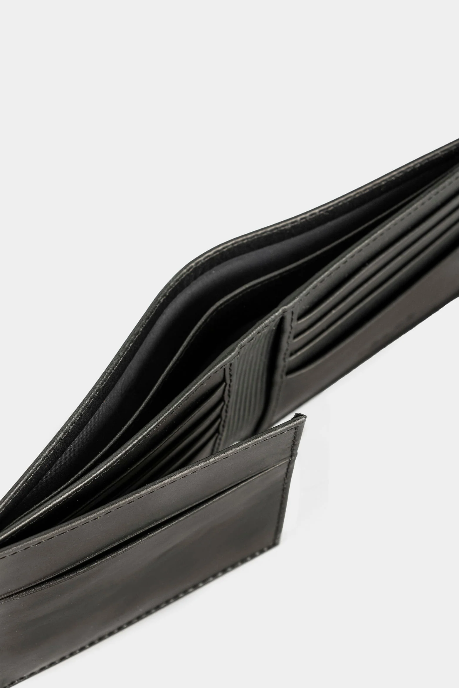 Men’s Vikintea Double Wallet in Black Leather - Image 5