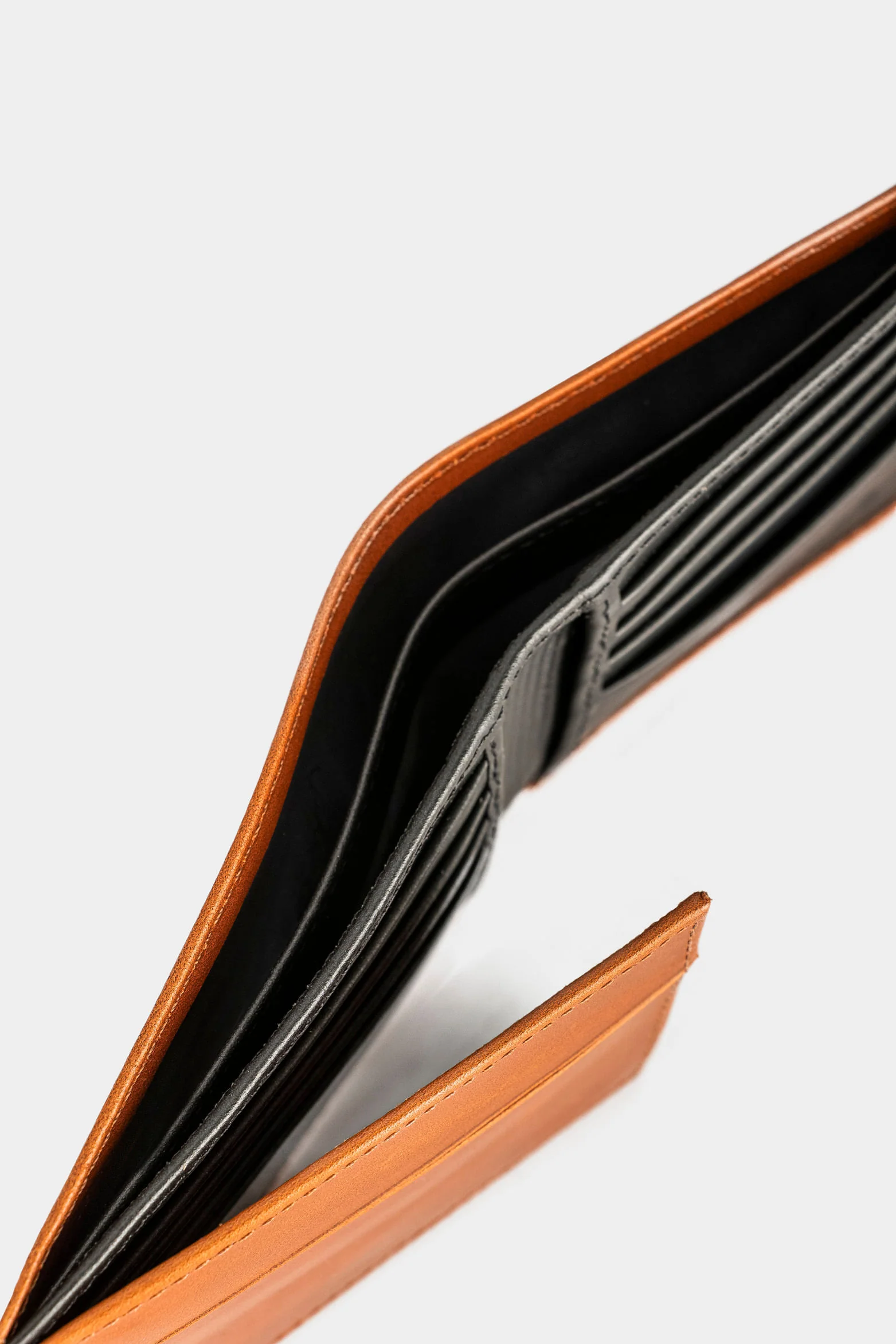 Men’s Vikintea Double Wallet in Honey-Colored Leather - Image 5