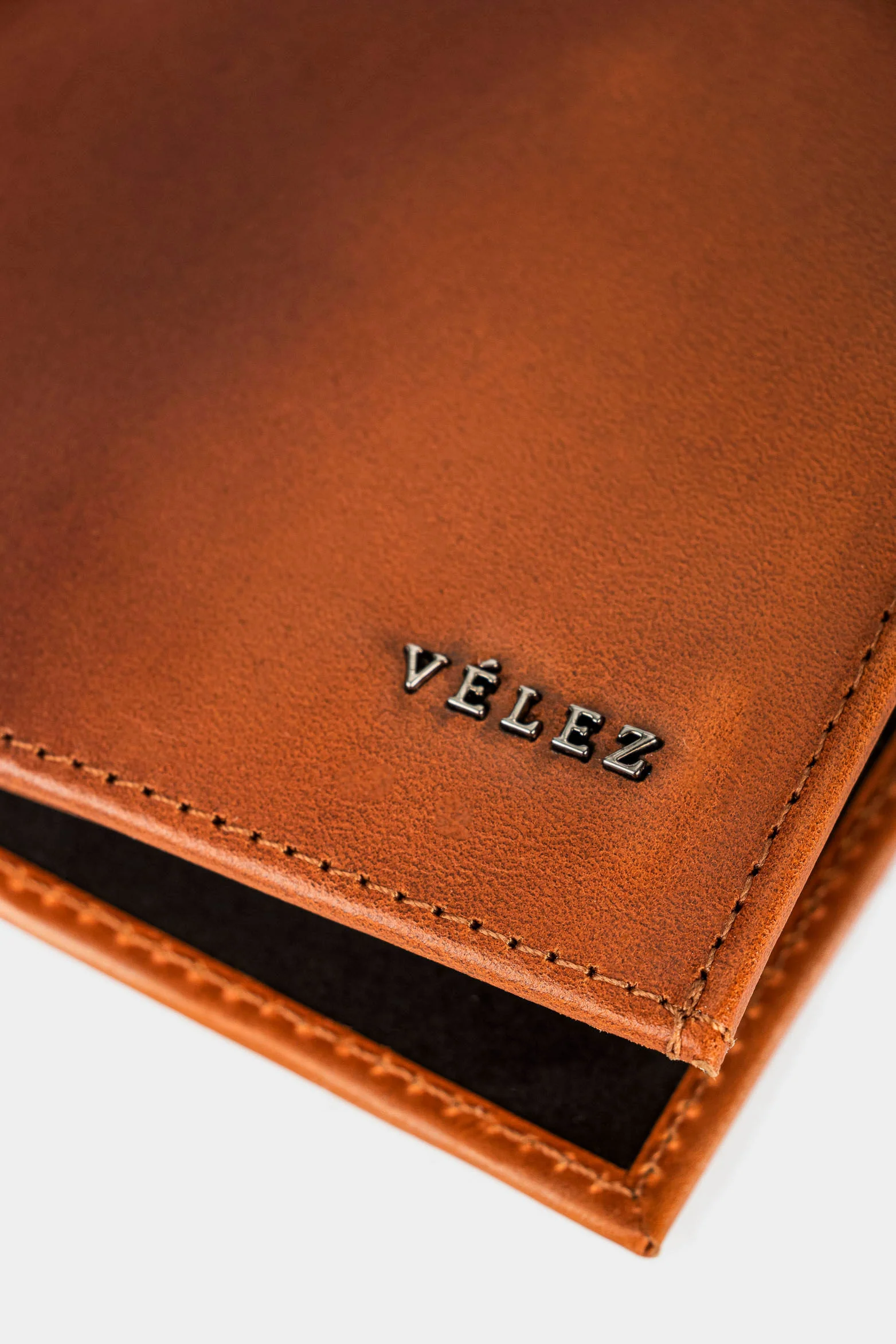 Men’s Vikintea Double Wallet in Honey-Colored Leather - Image 6
