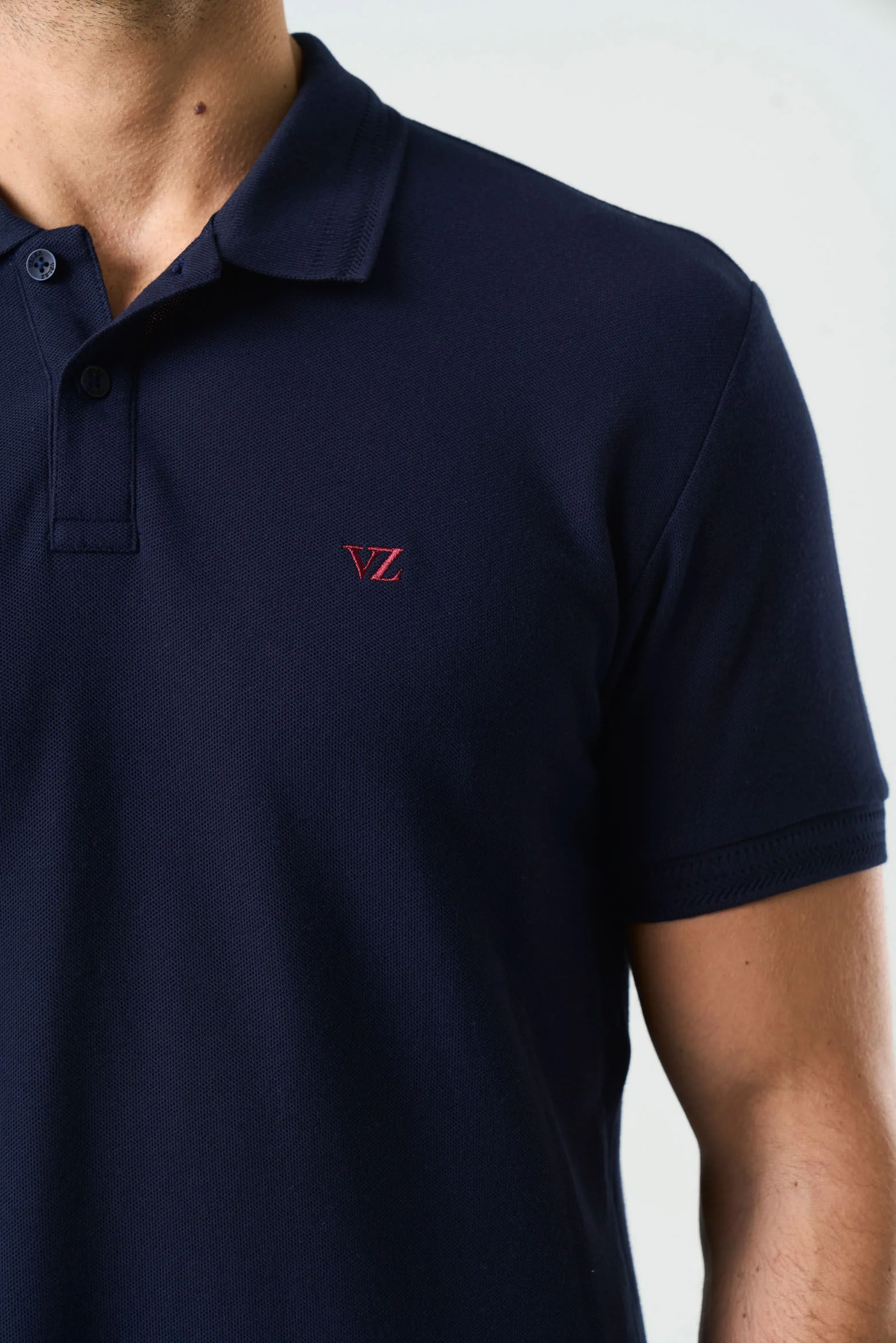 Men's Essential short-sleeved polo shirt with texture - Image 6