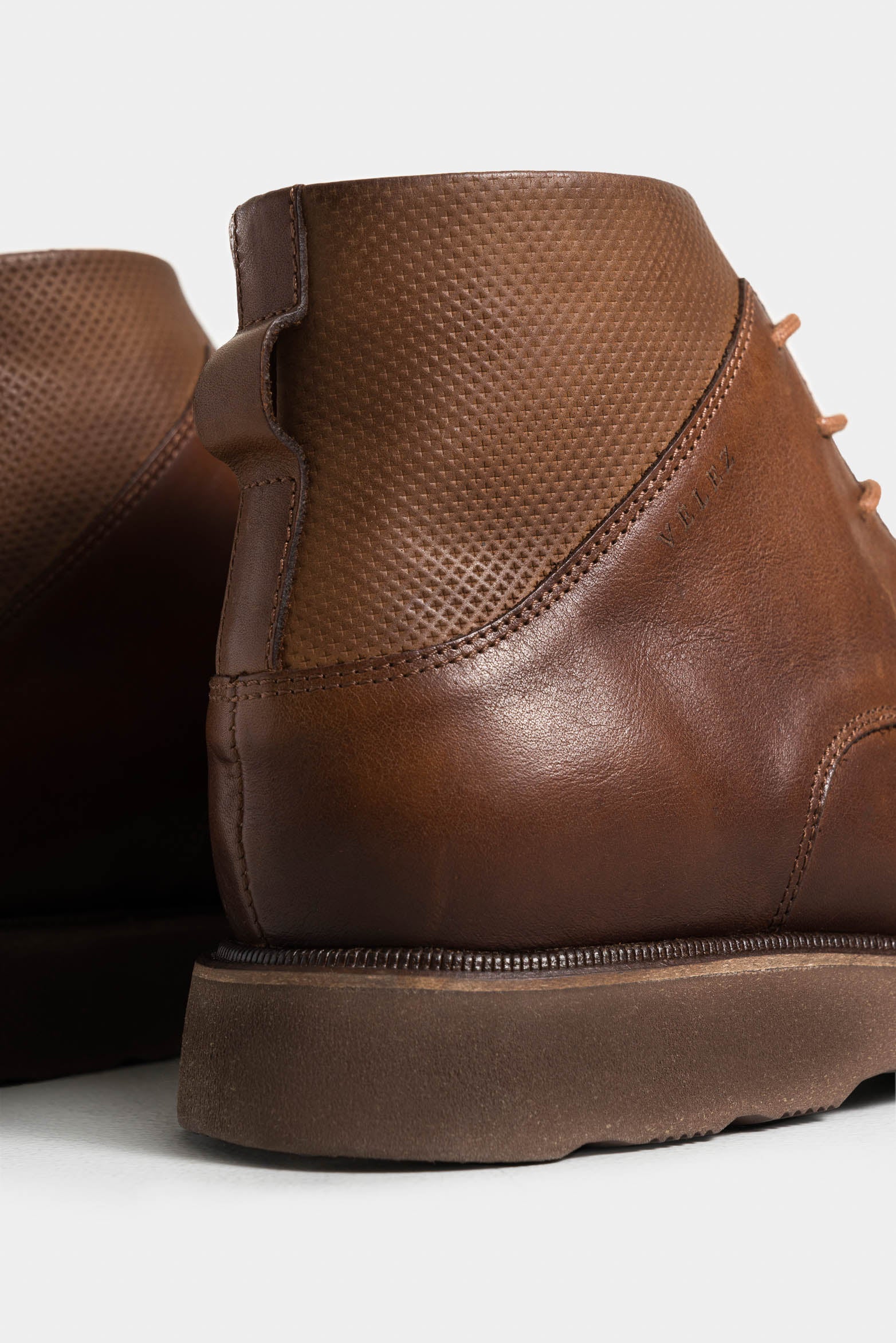 Men's Placa 2 Leather Boots with Tractor Sole - Image 5