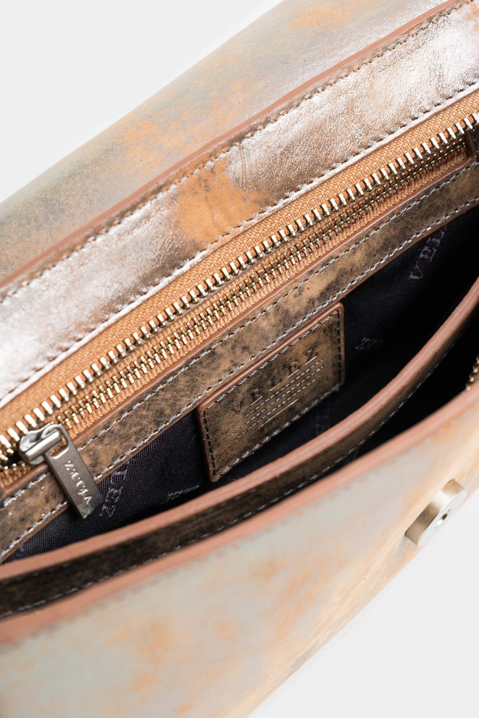 Mentha Bowling Leather Bag for Women with Bee Embossing - Image 5