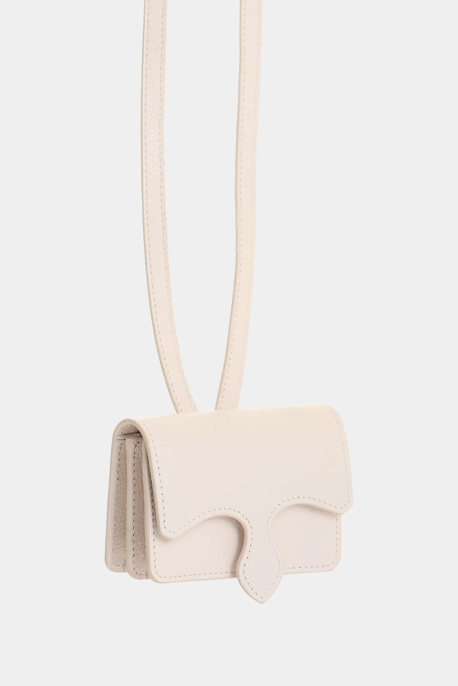 Mini Garniel leather coin purse for women - Image 2
