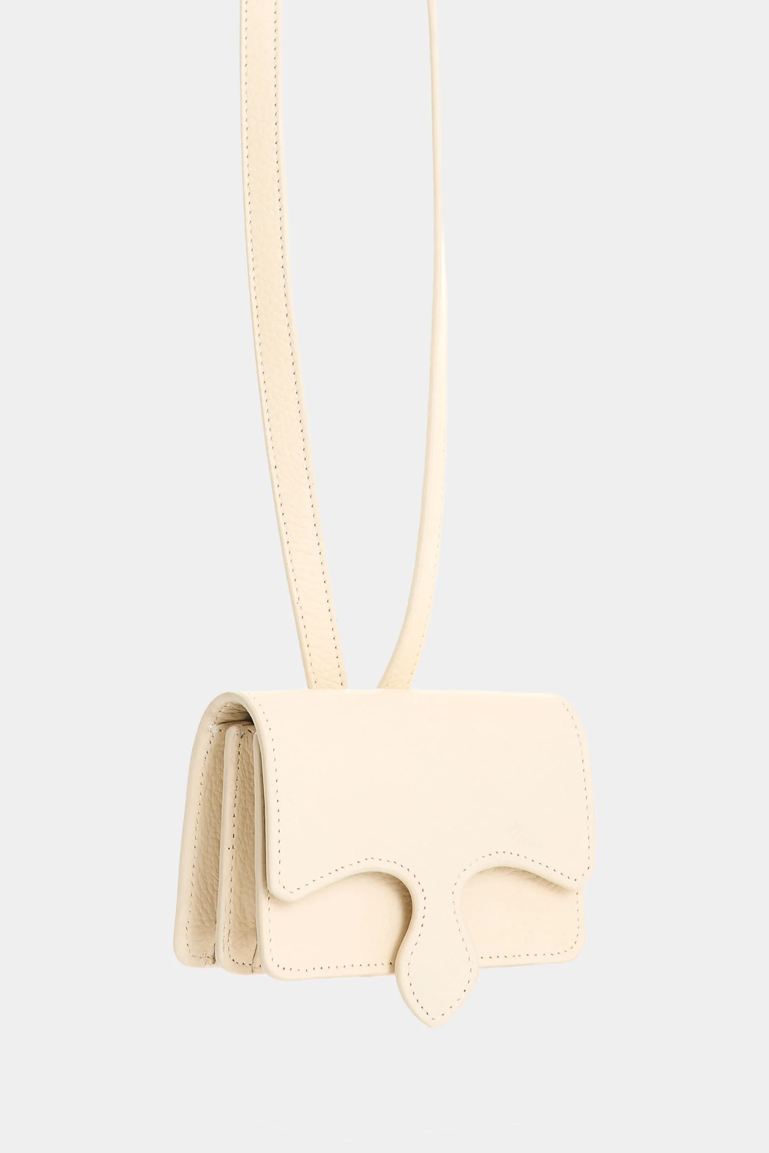 Mini Garniel leather coin purse for women - Image 2