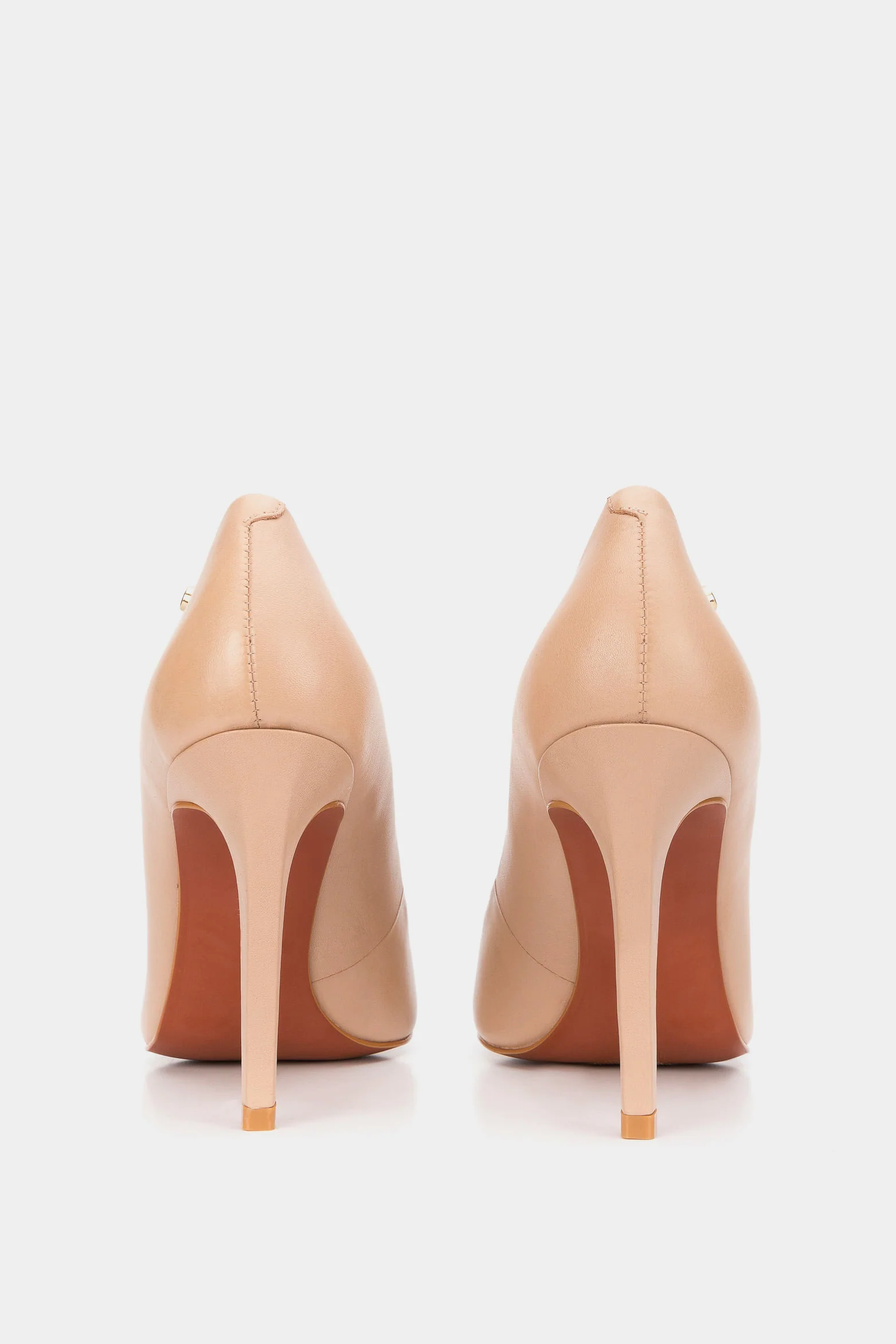 Morelia Smooth Leather Pump in Nude - Image 3