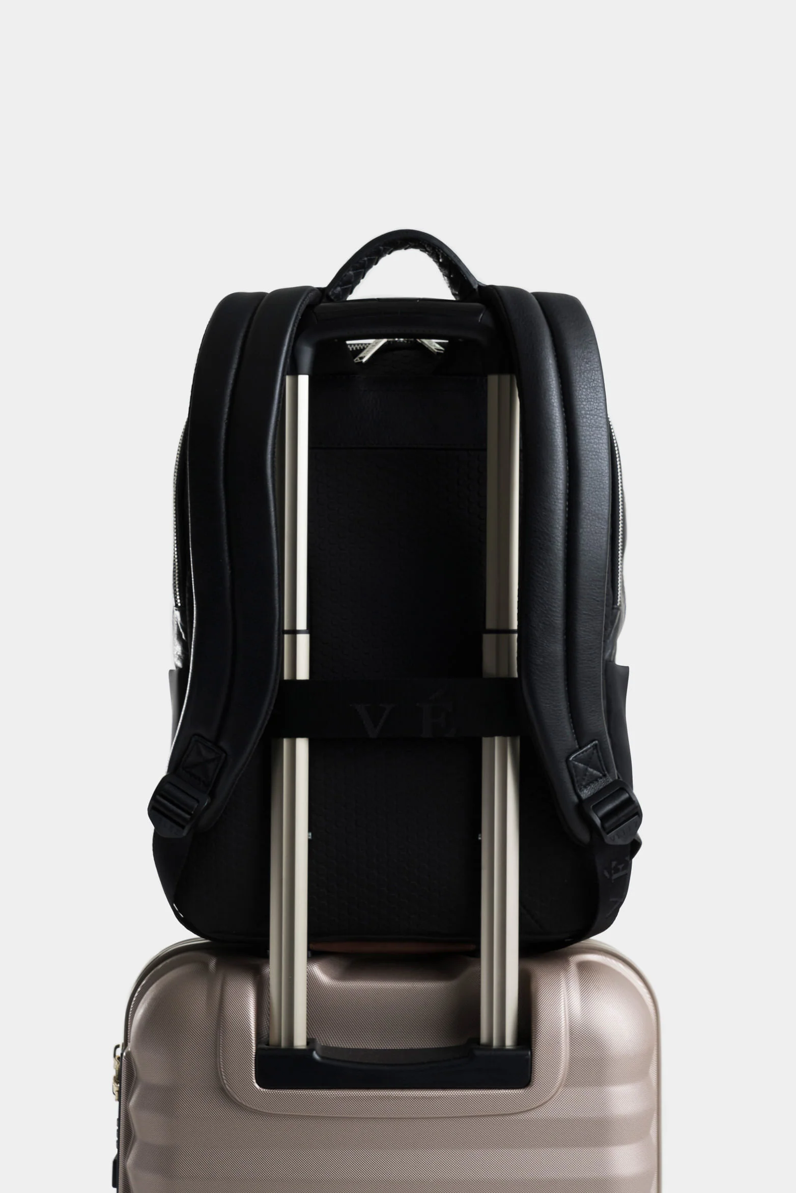 Morrí Braided Strap Backpack - Image 3