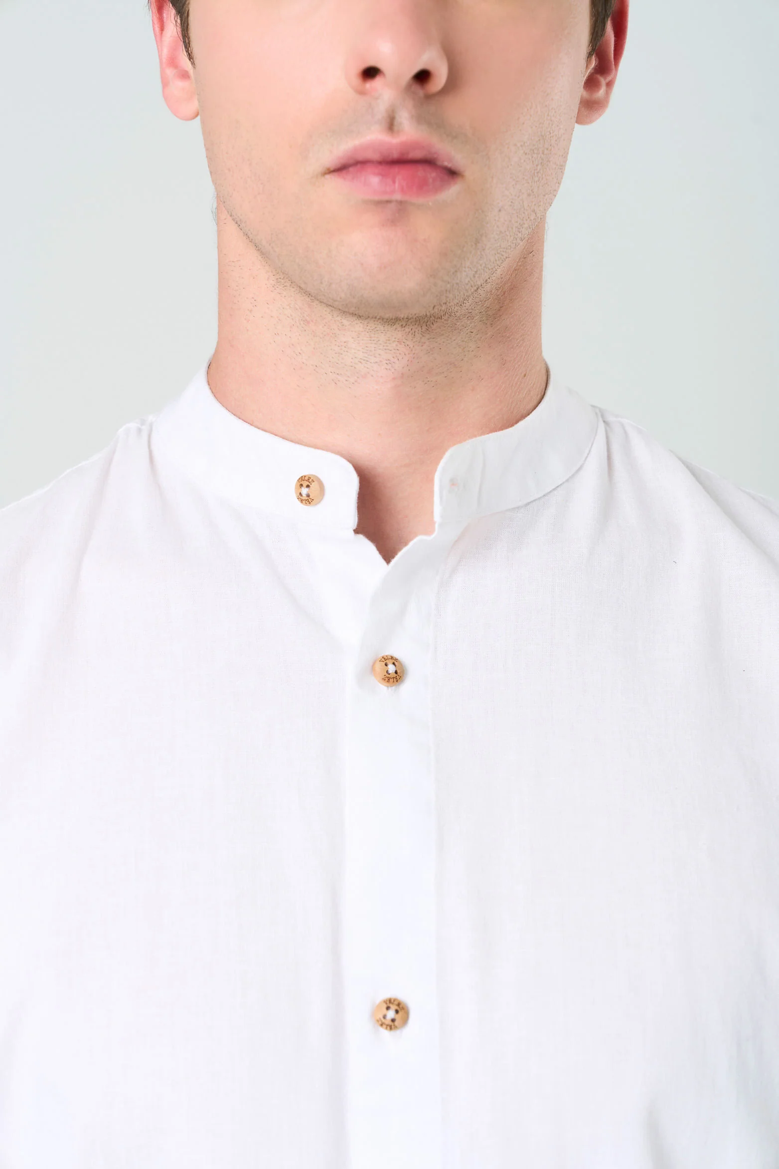 Nerú Long Sleeve Linen Shirt for Men - Image 6