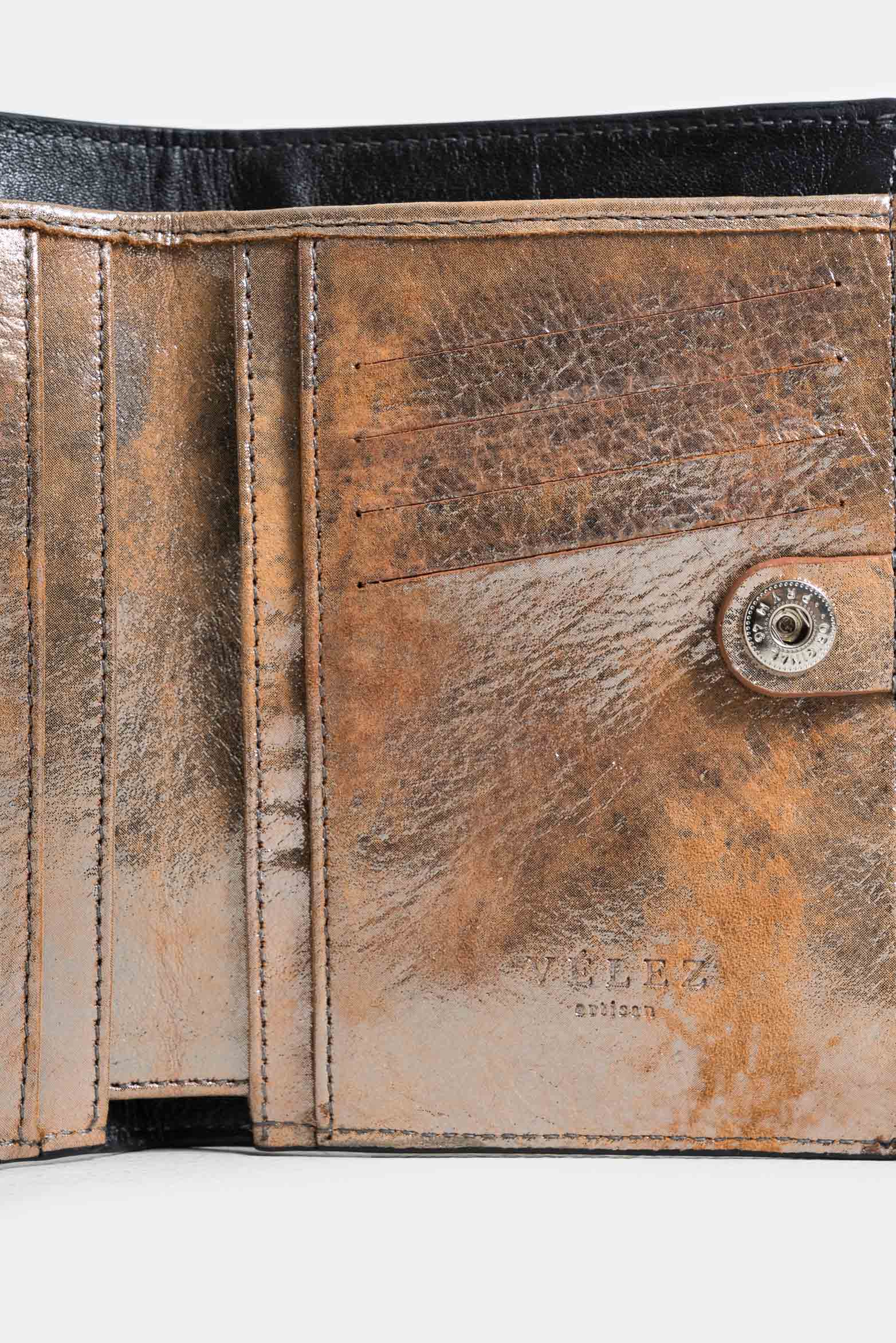 Olivia Leather Wallet for Women with Leather Handle - Image 5
