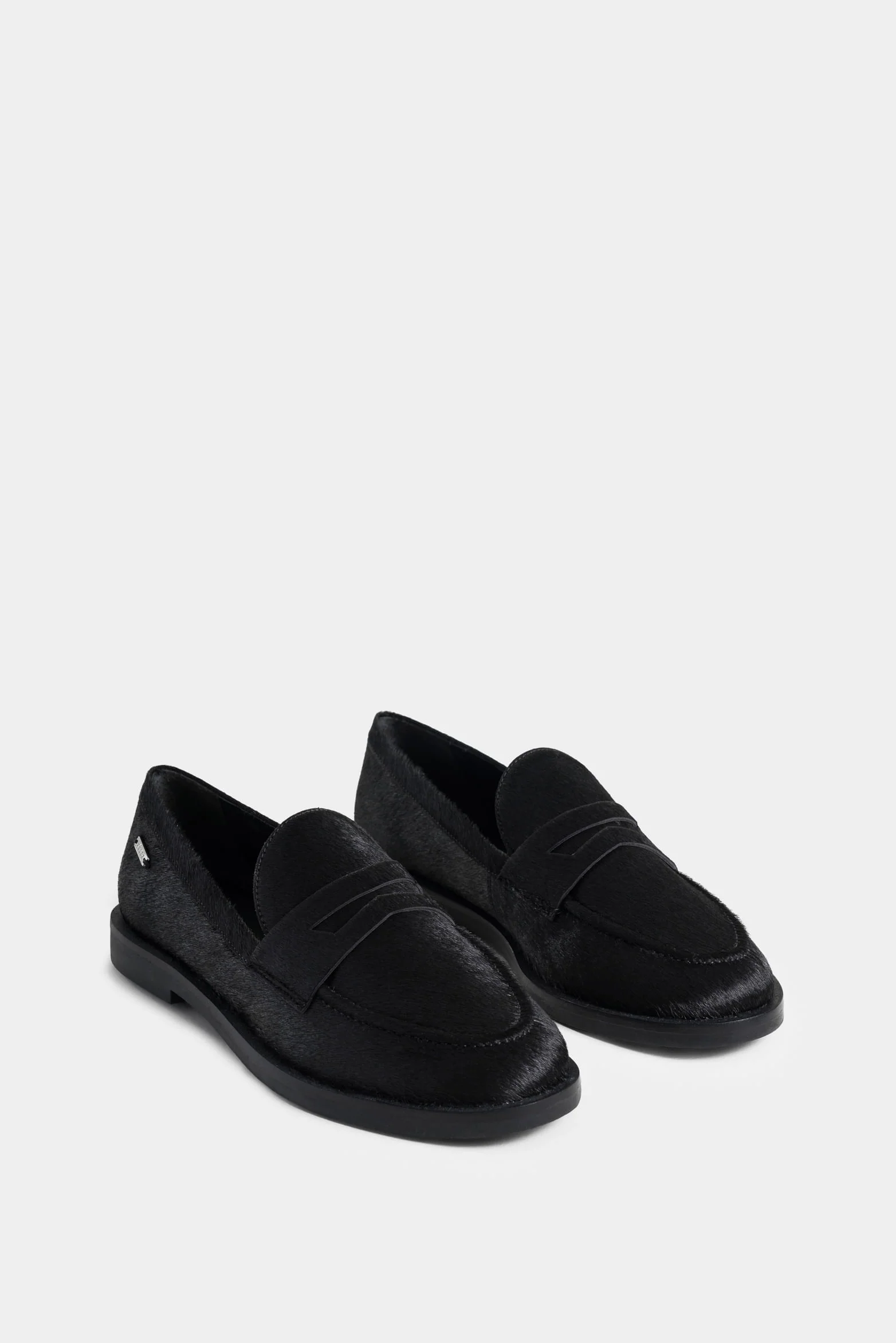 Papyrus Leather Moccasins for Women with Mini Tachas - Image 2